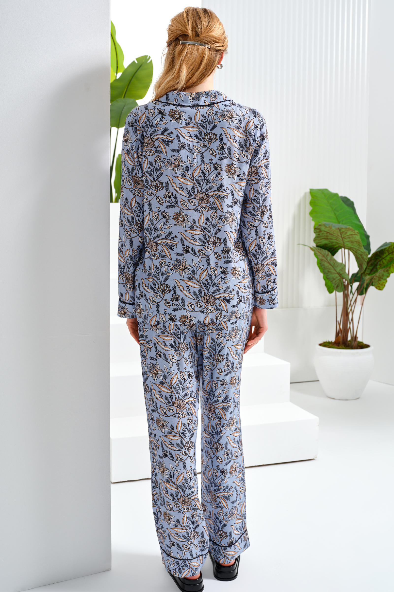 Uzun Kollu Desenli Pijama Takımı