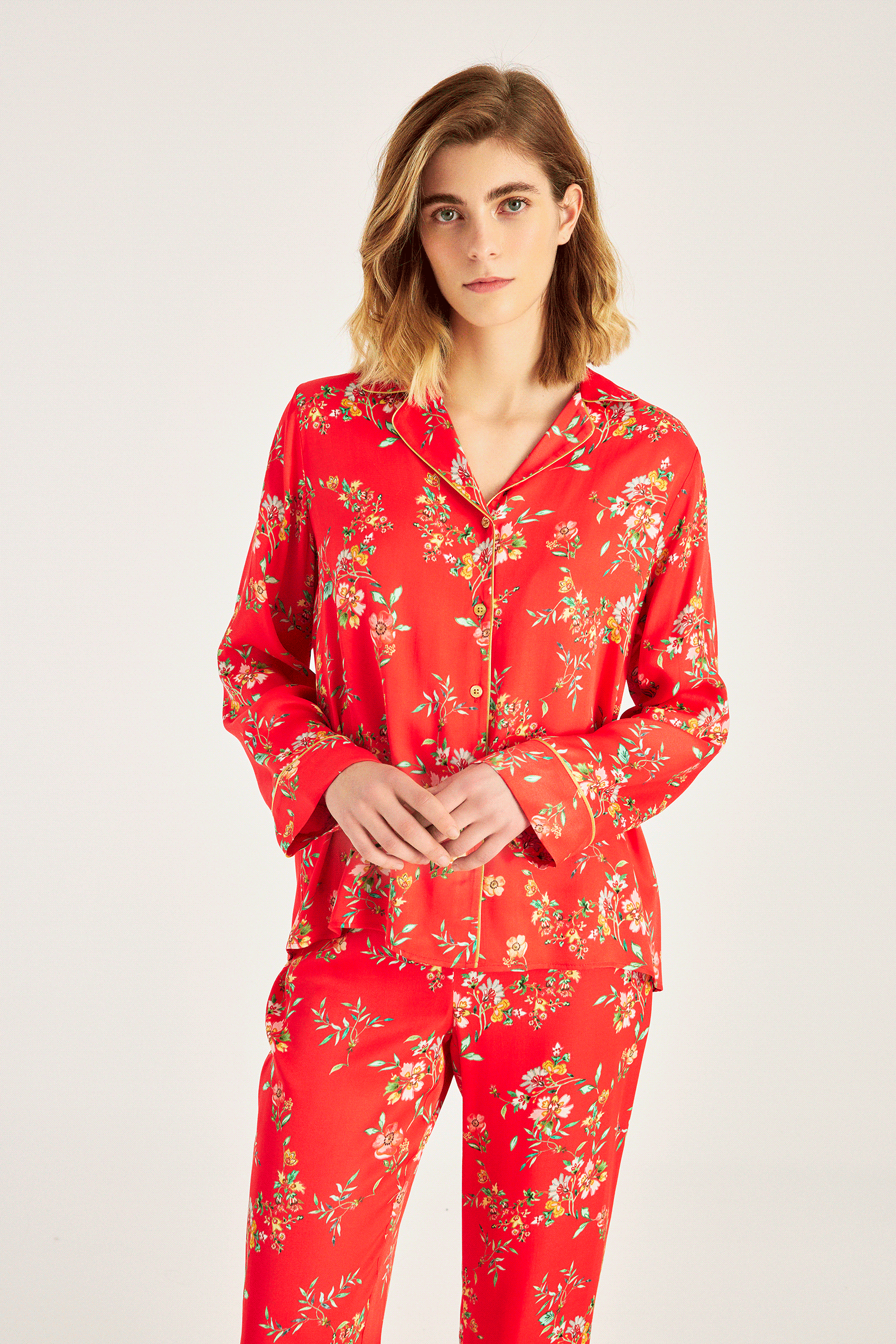 Uzun Kollu Desenli Pijama Takımı