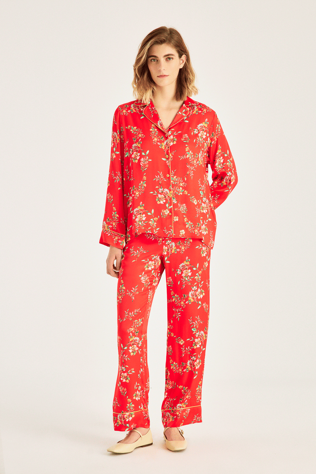Uzun Kollu Desenli Pijama Takımı