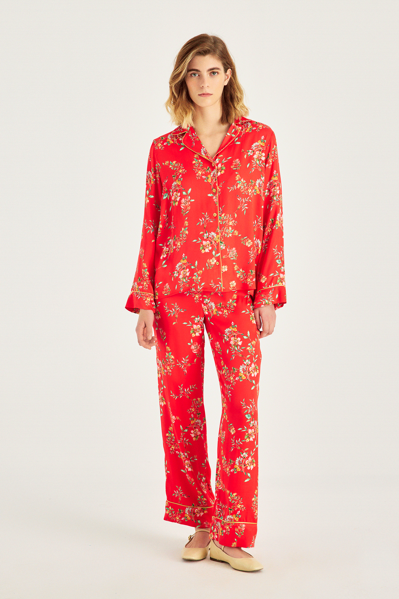 Uzun Kollu Desenli Pijama Takımı