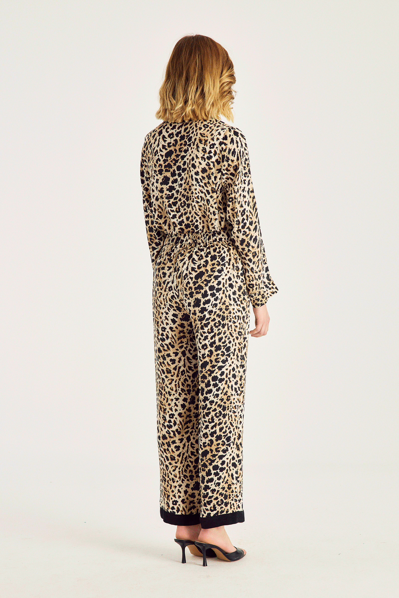 Uzun Kollu Desenli Pijama Takımı