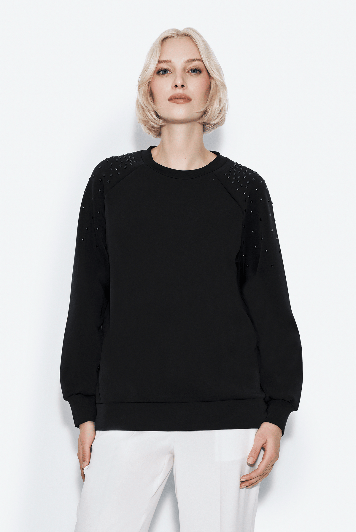 Omuzları Taş Detaylı Sweatshirt
