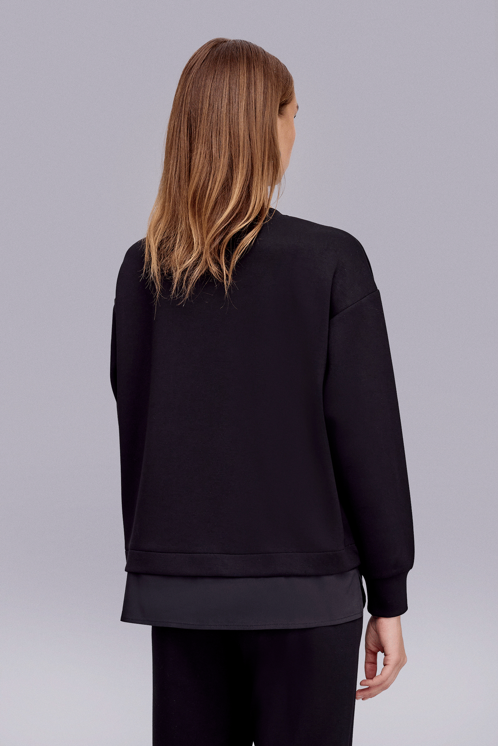 İnci Detaylı Taş Sweatshirt