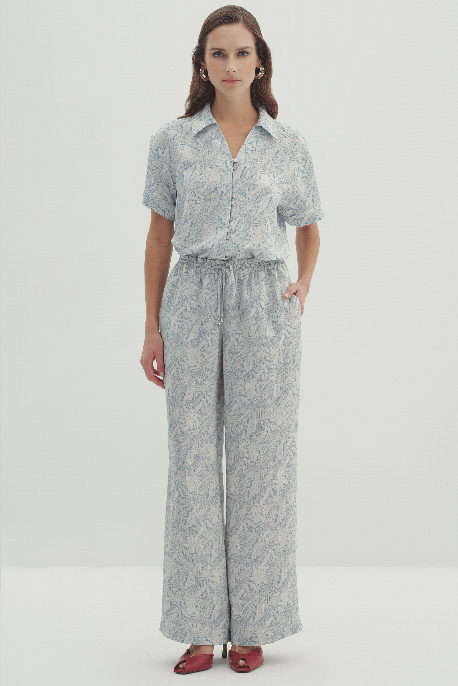 Gömlek Yakalı Bluz