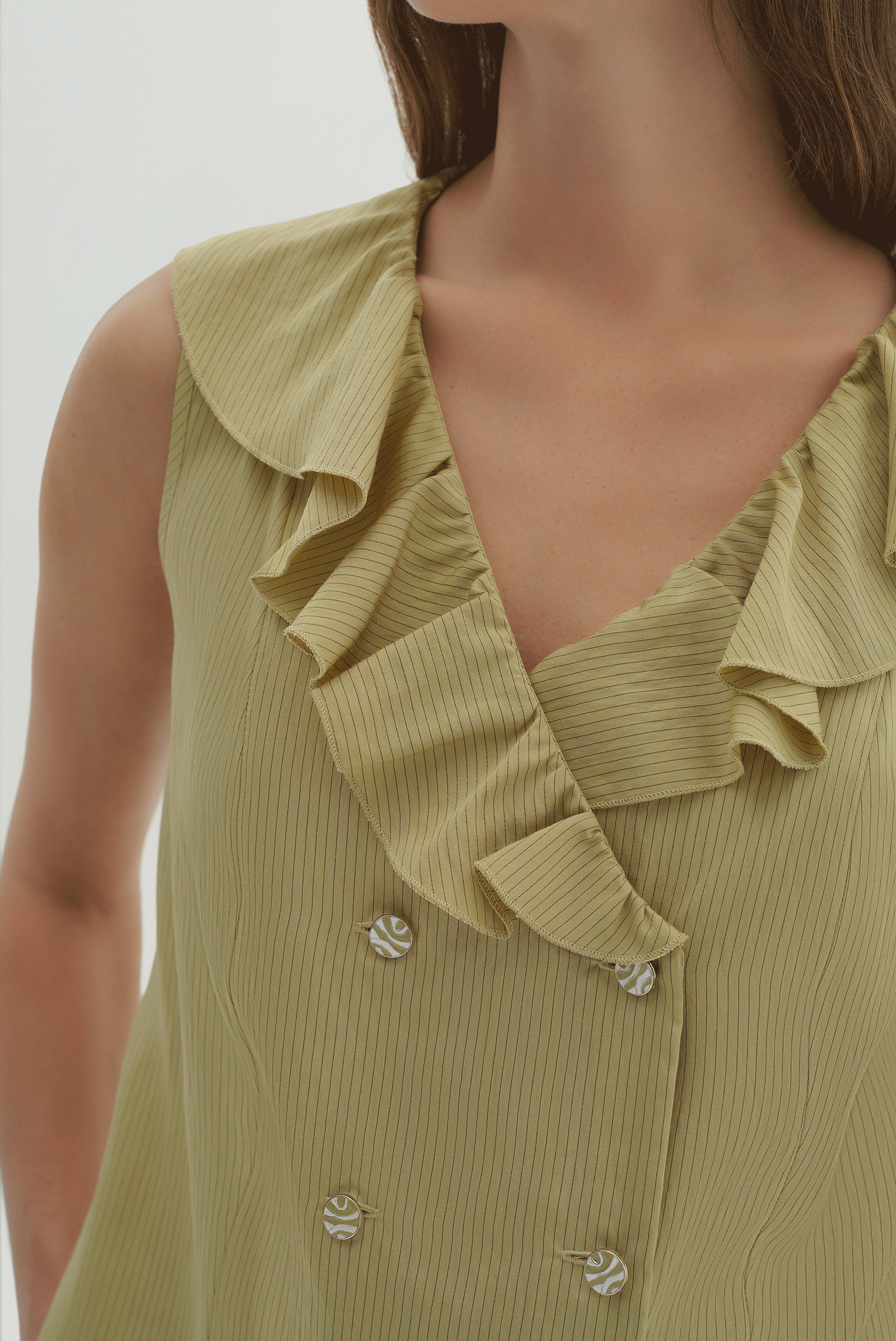 Fırfırlı Kruvaze Yakalı Bluz