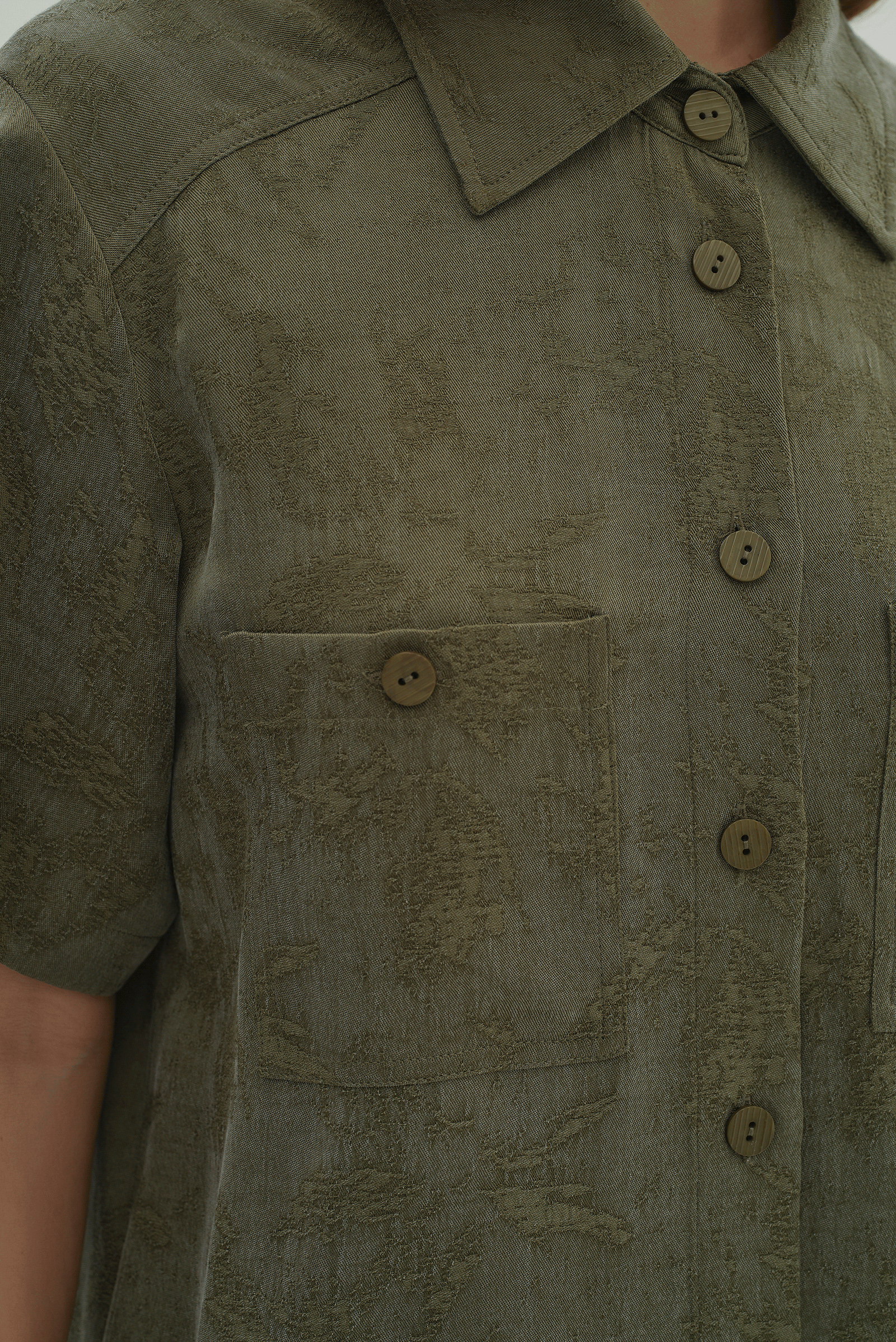 Gömlek Yakalı Cep Detaylı Bluz