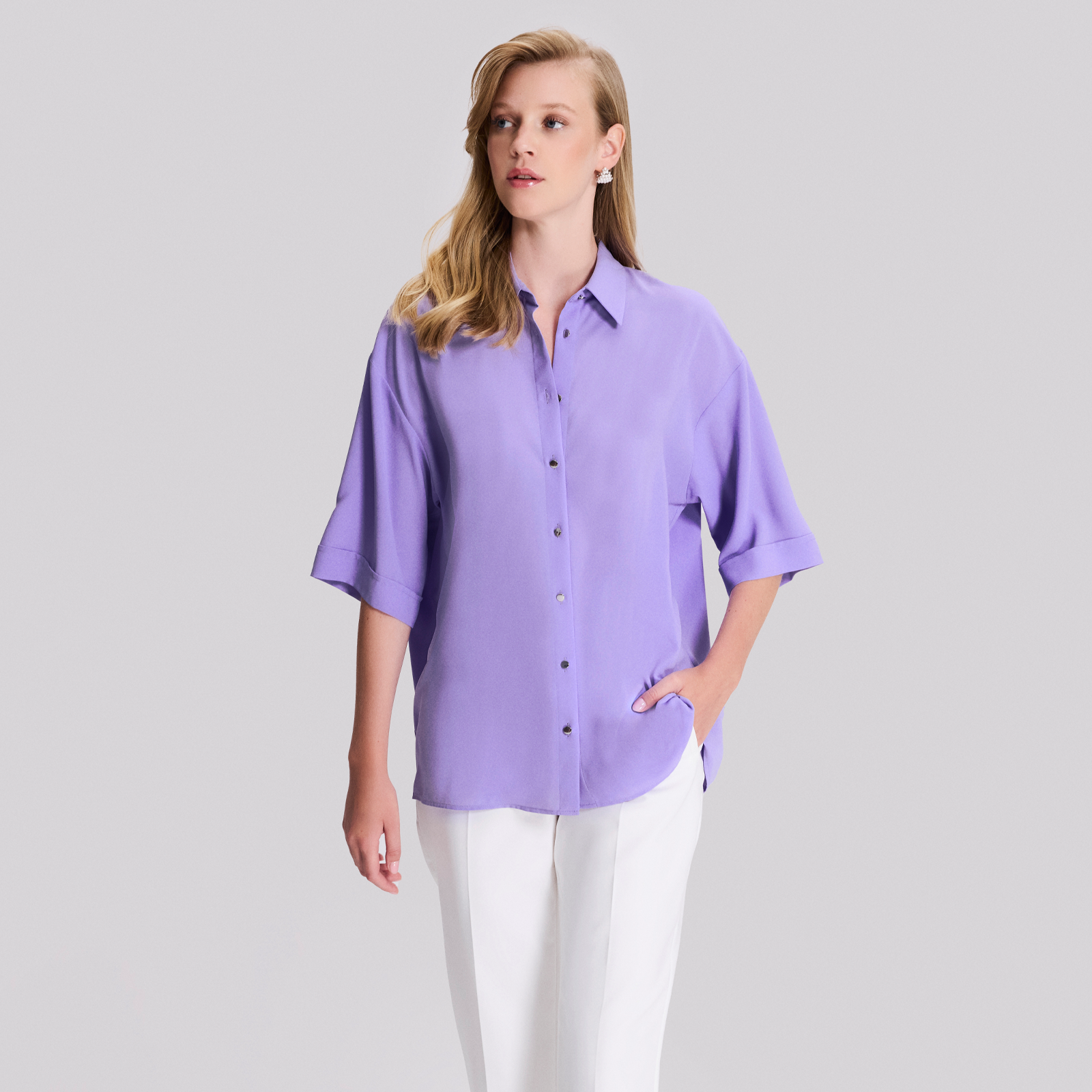 Yarım Kollu Bol Kesim Gömlek