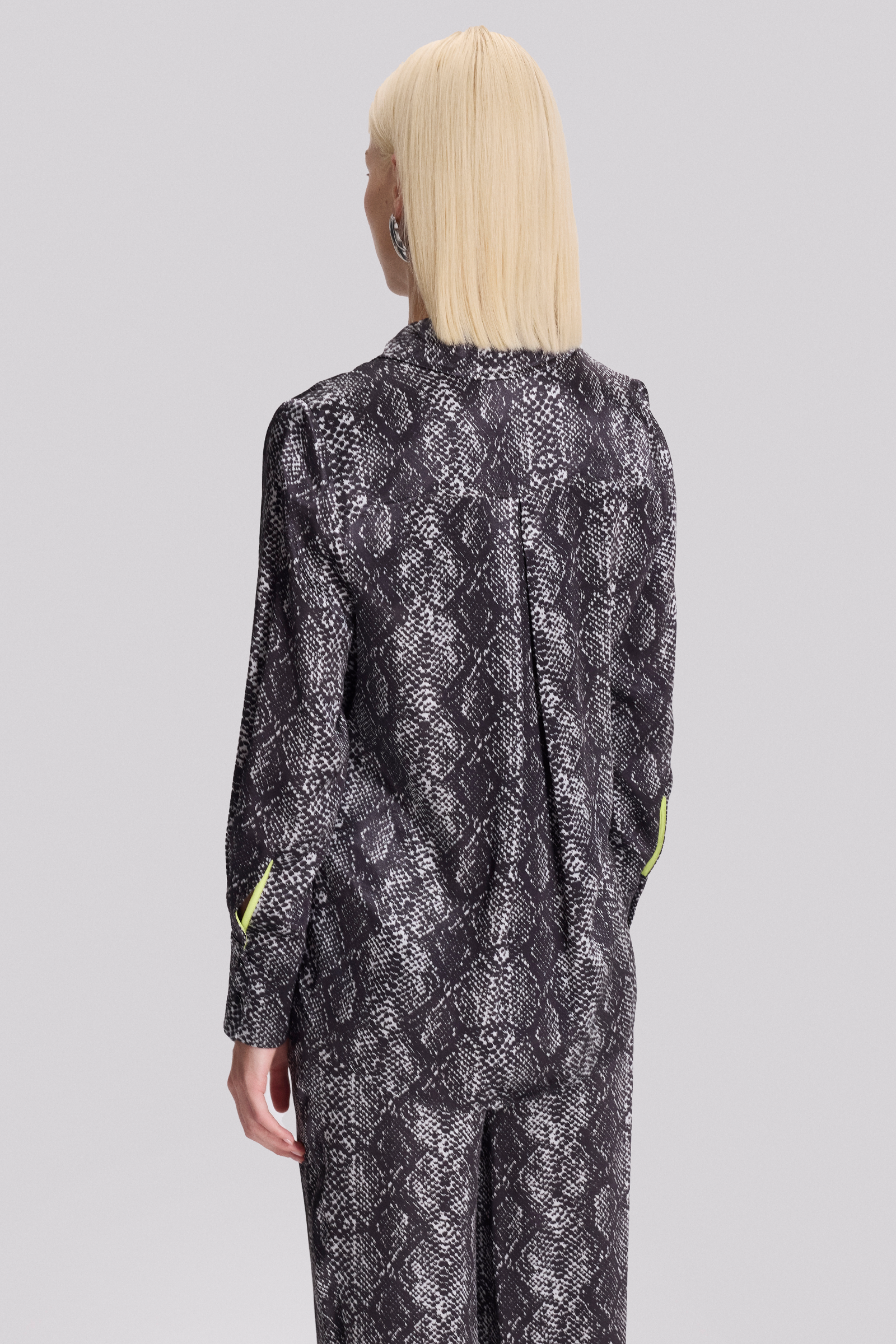 Yılan Desen Gömlek