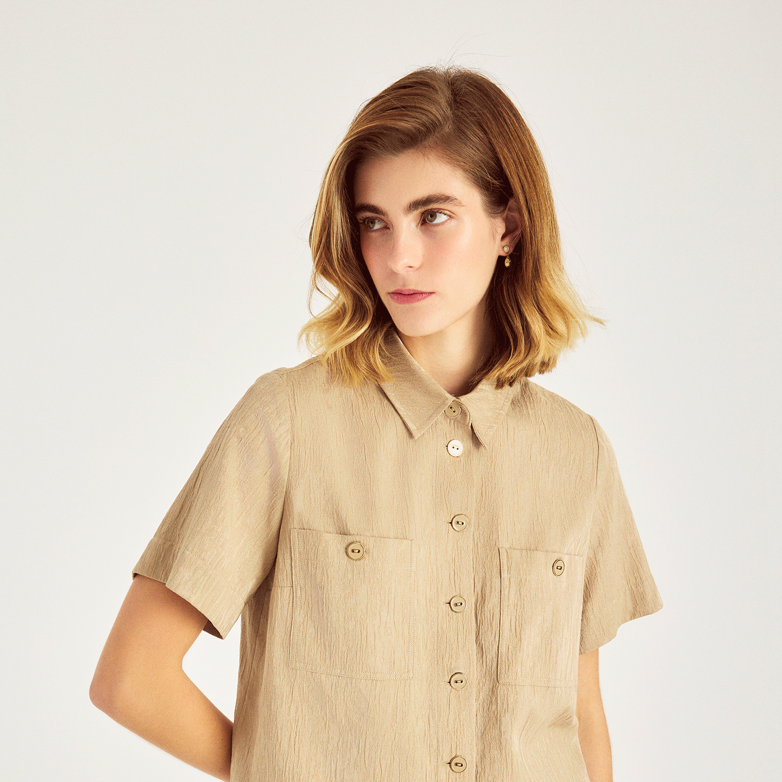 Kısa Kollu Dokulu Gömlek