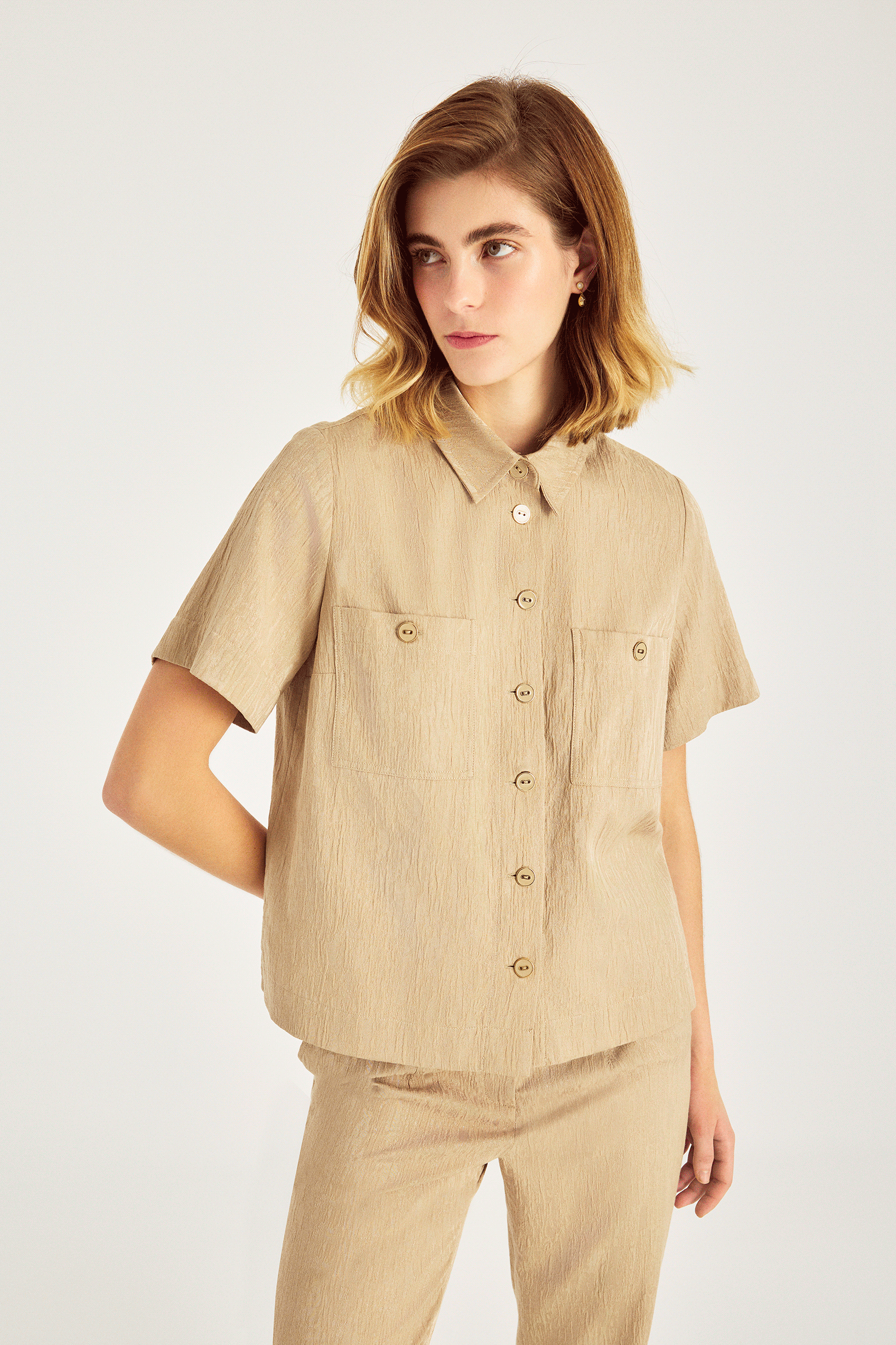 Kısa Kollu Dokulu Gömlek