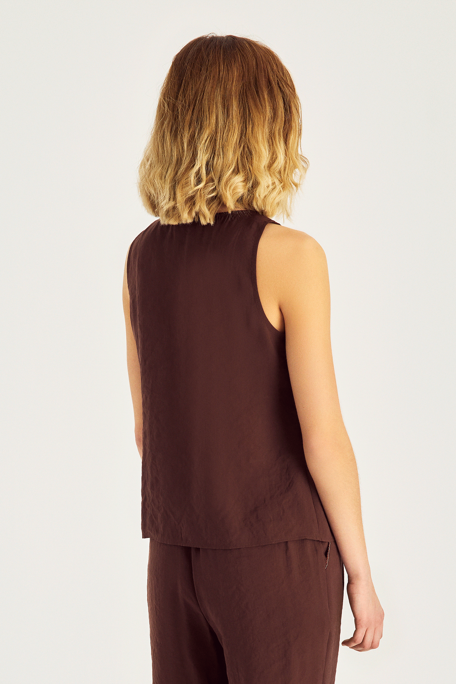 Aksesuar Detaylı Modal Bluz