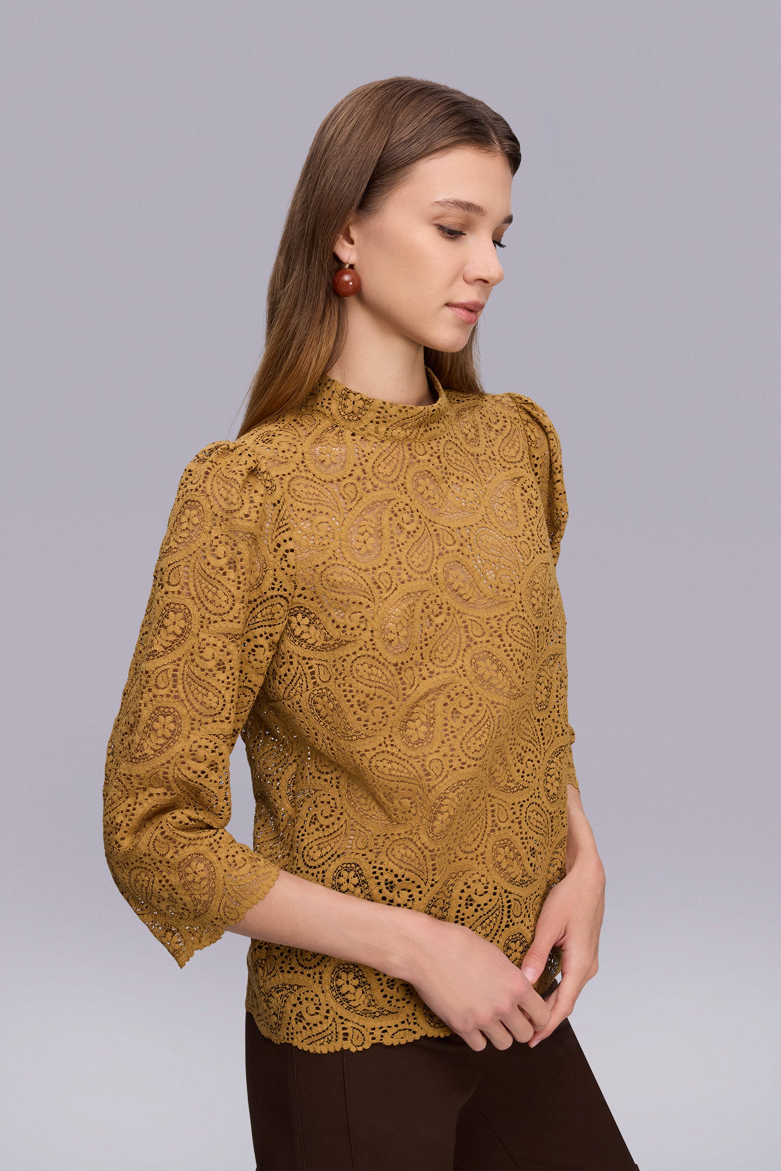 Dik Yaka Truvakar Kol Dantel Bluz