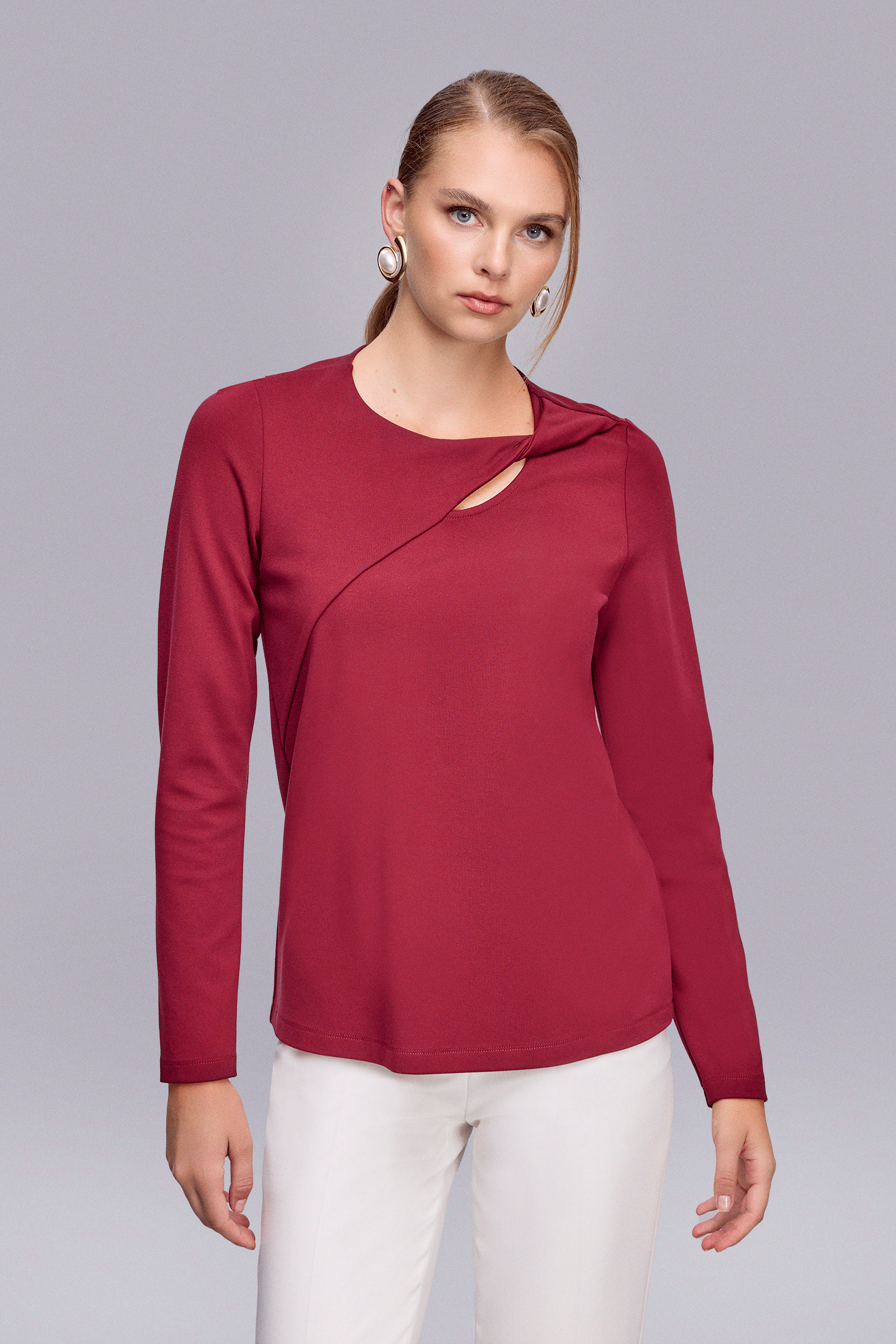 Yakası Burgu Detaylı Örme Bluz