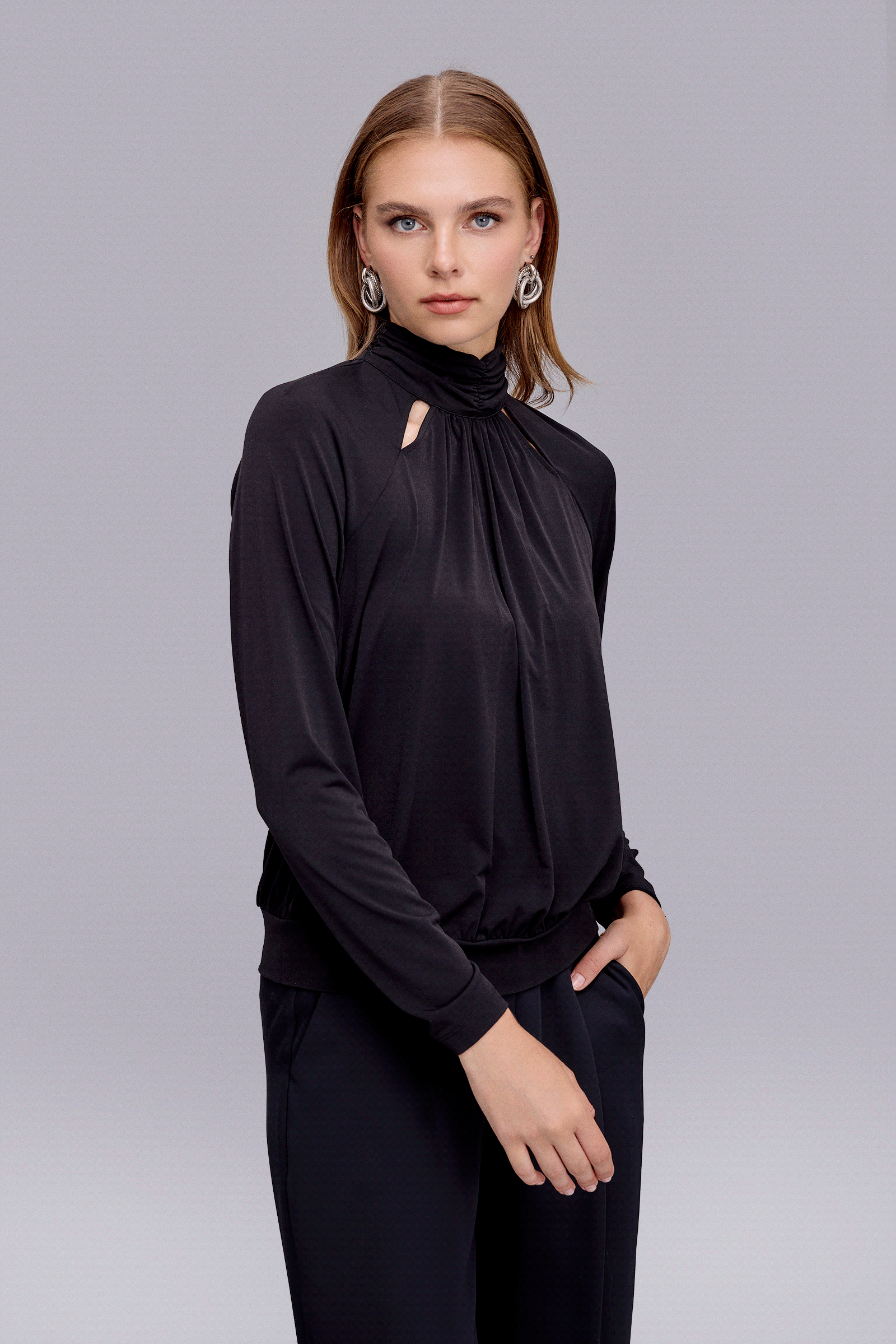 Pencere Detaylı Örme Bluz