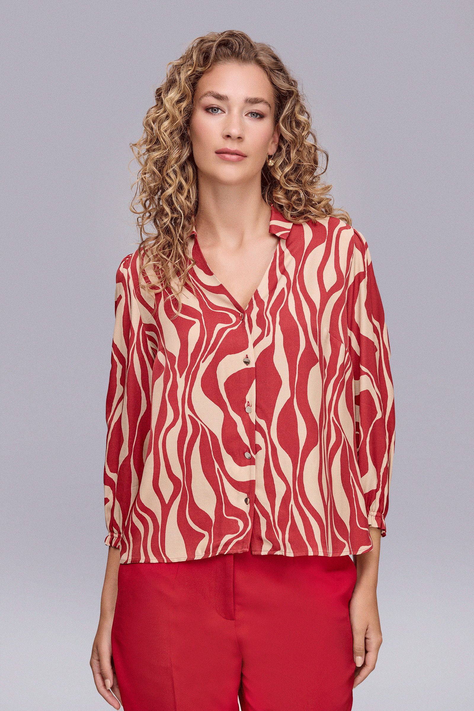 Truvakar Kol Desenli Bluz