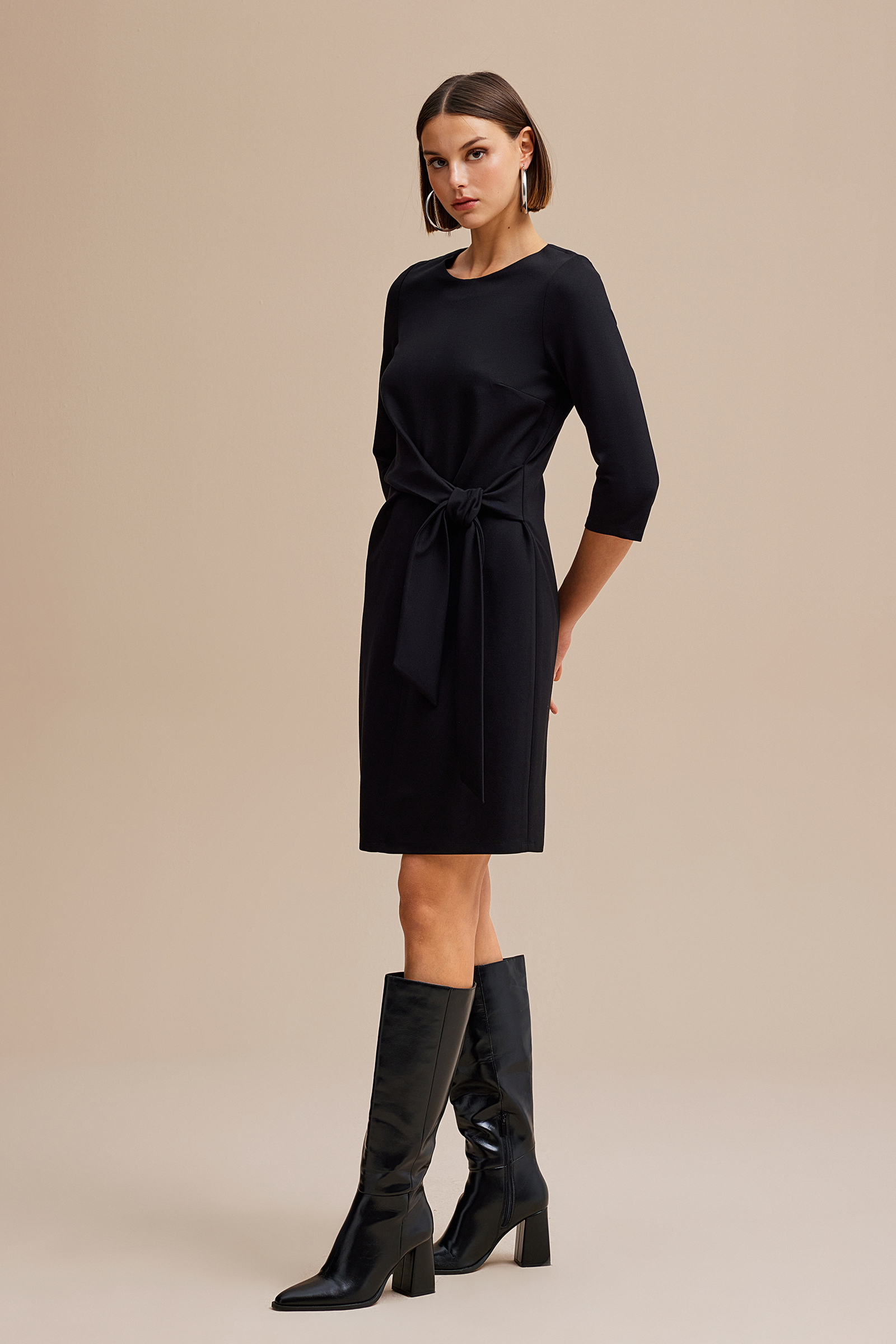 Bağlama Detaylı Örme Elbise