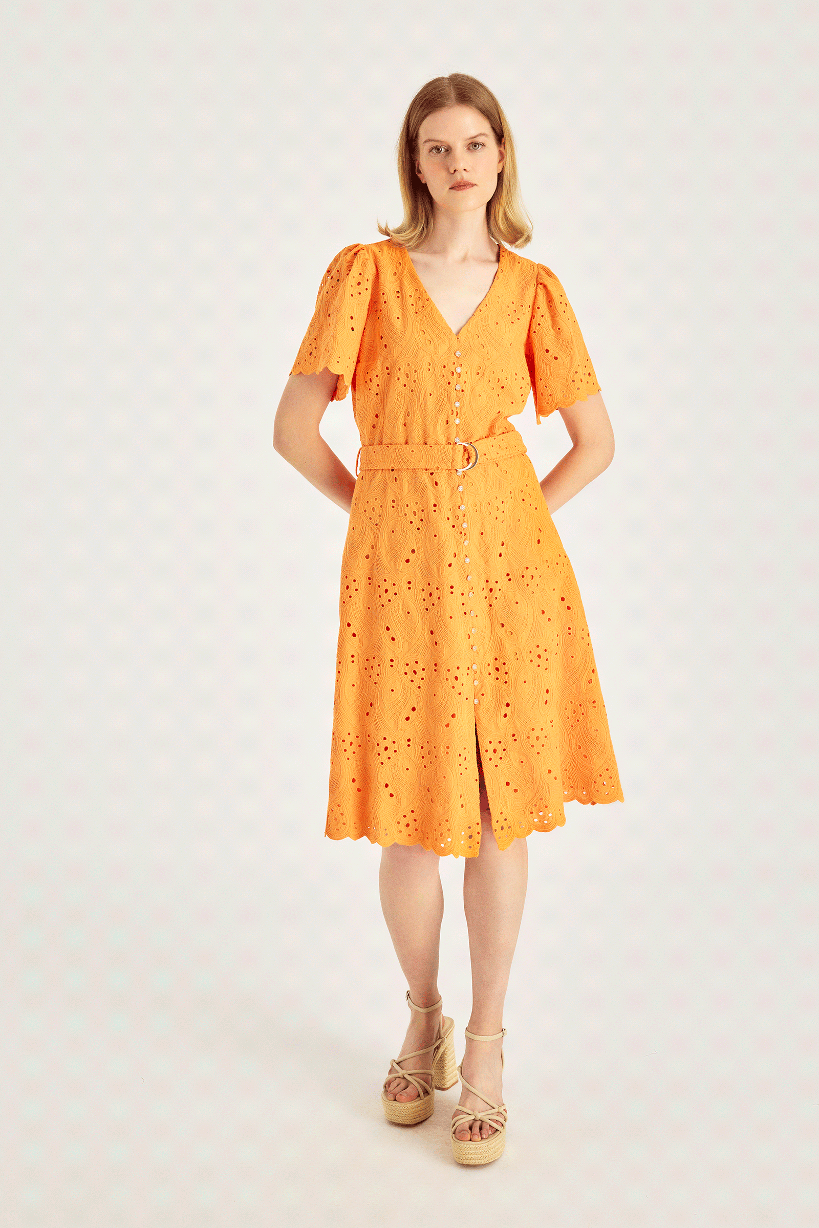 Kemerli Kloş Brode Elbise