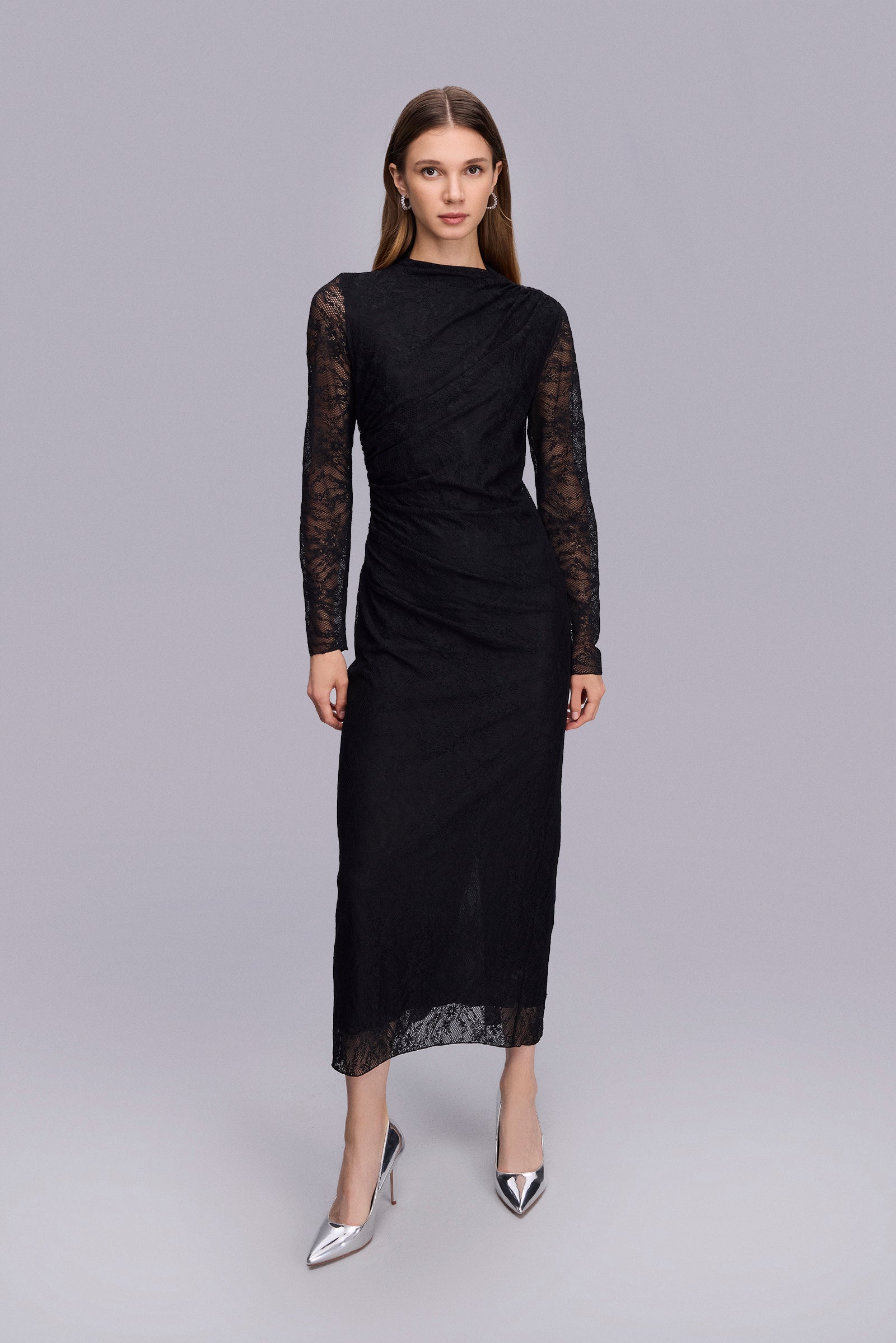 Büzgü Detaylı Elbise