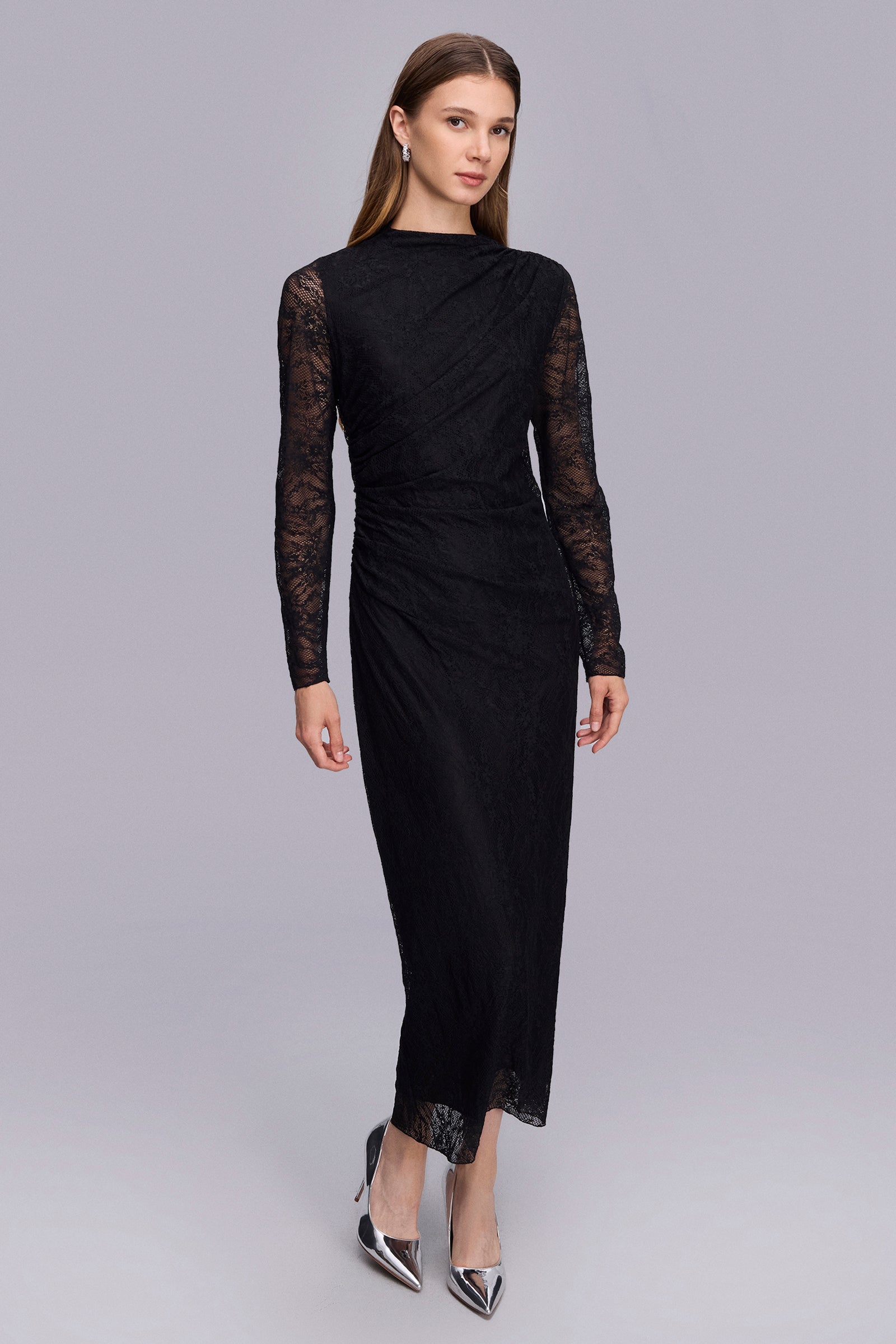 Büzgü Detaylı Elbise