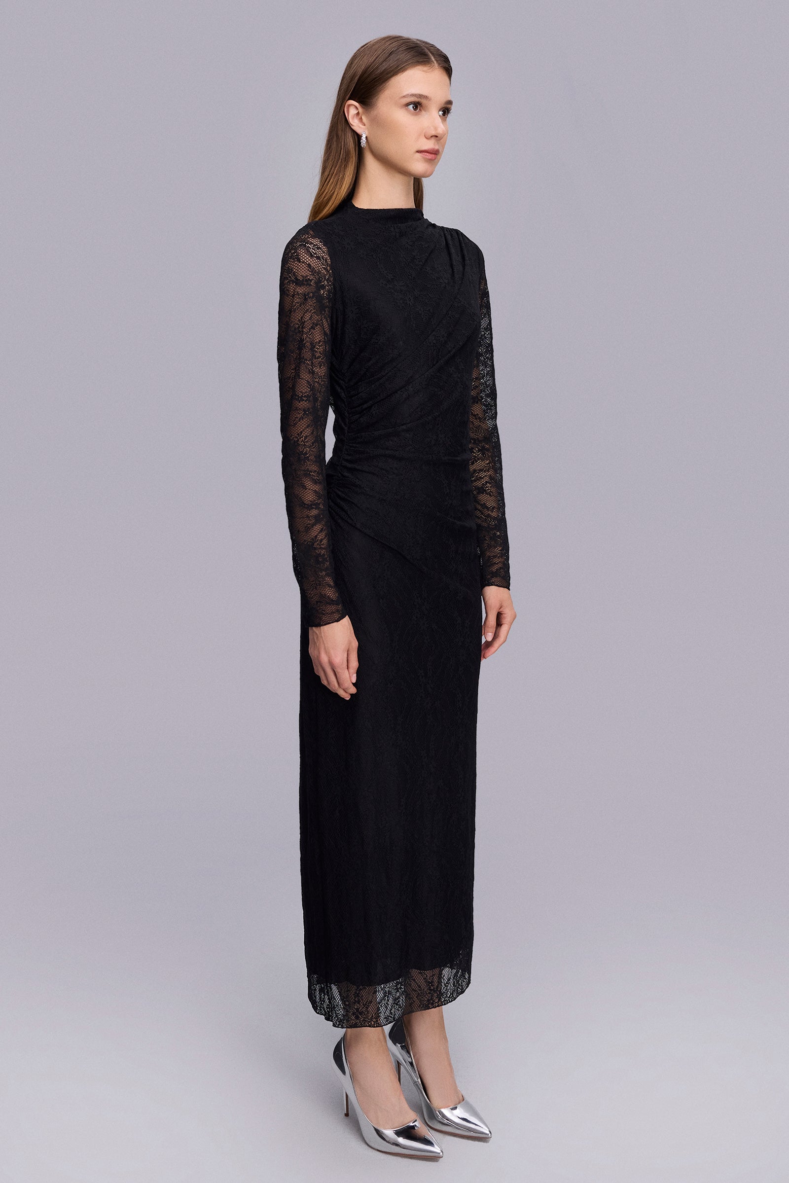 Büzgü Detaylı Elbise