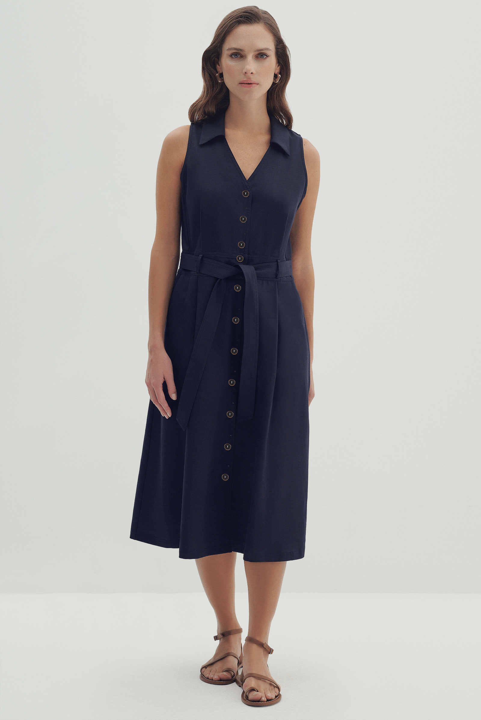 Kolsuz Kuşaklı Midi Boy Elbise