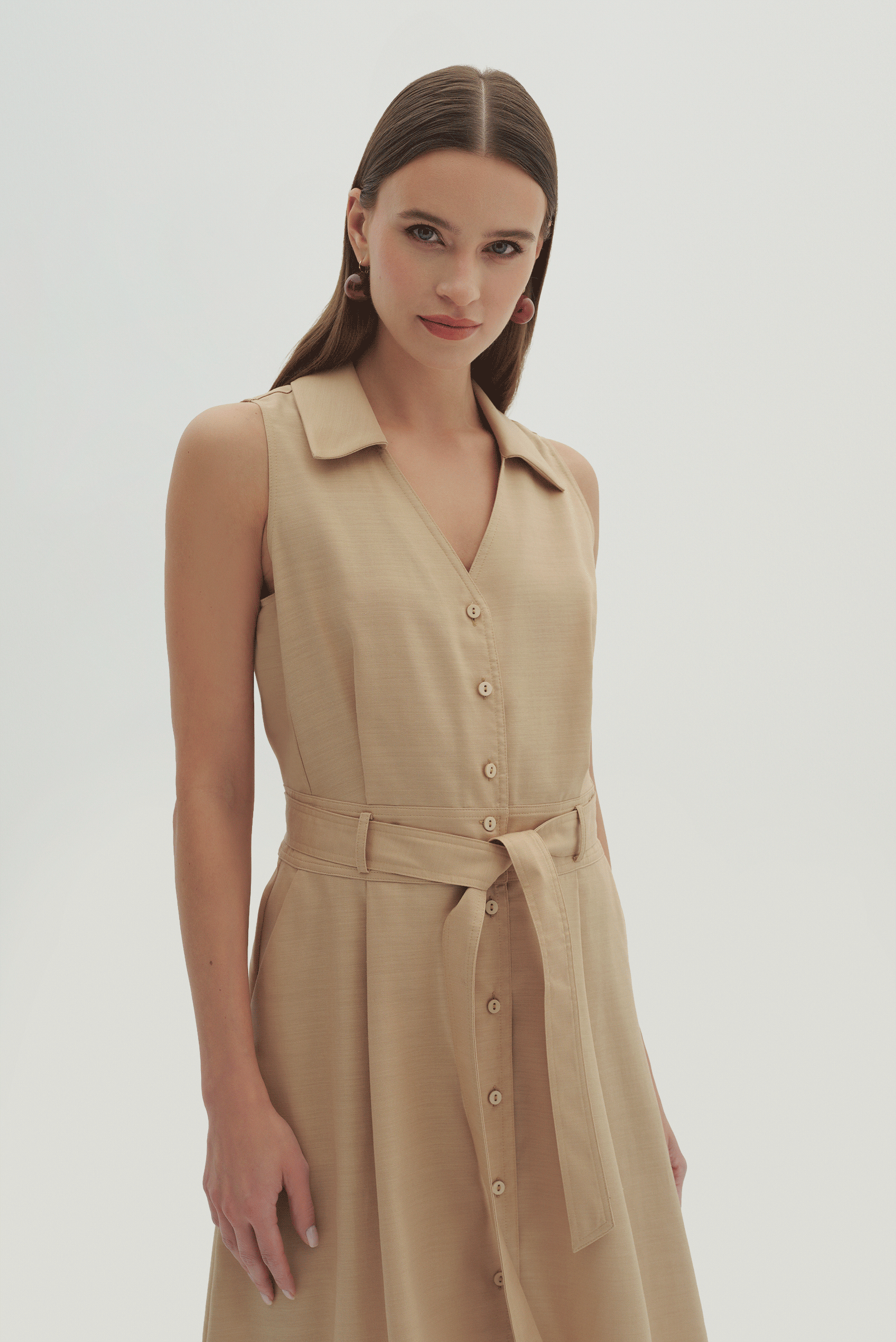 Kolsuz Kuşaklı Midi Boy Elbise