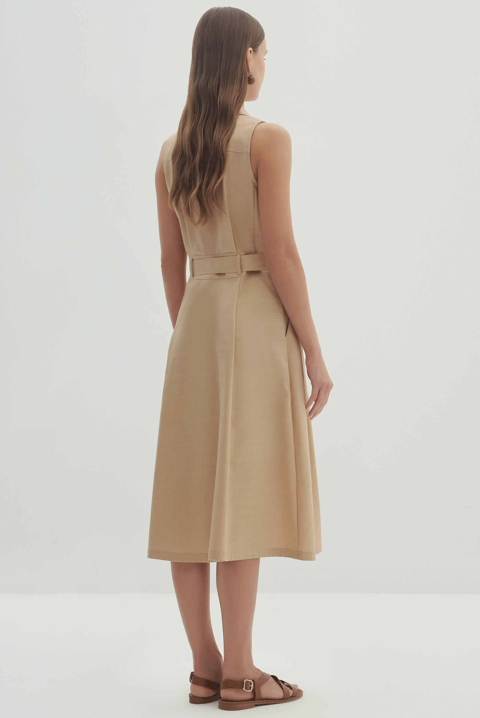 Kolsuz Kuşaklı Midi Boy Elbise