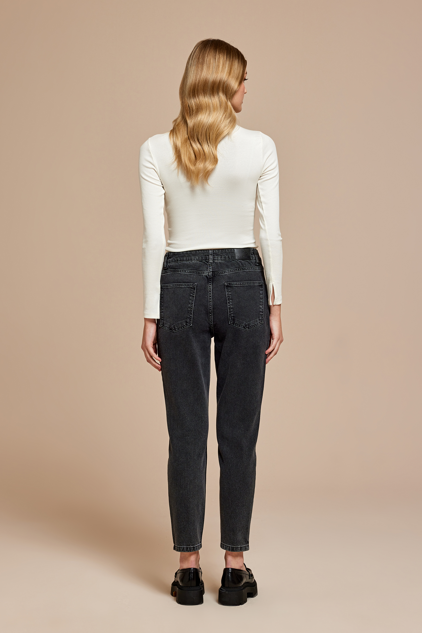 Havuç Form Denim Pantolon
