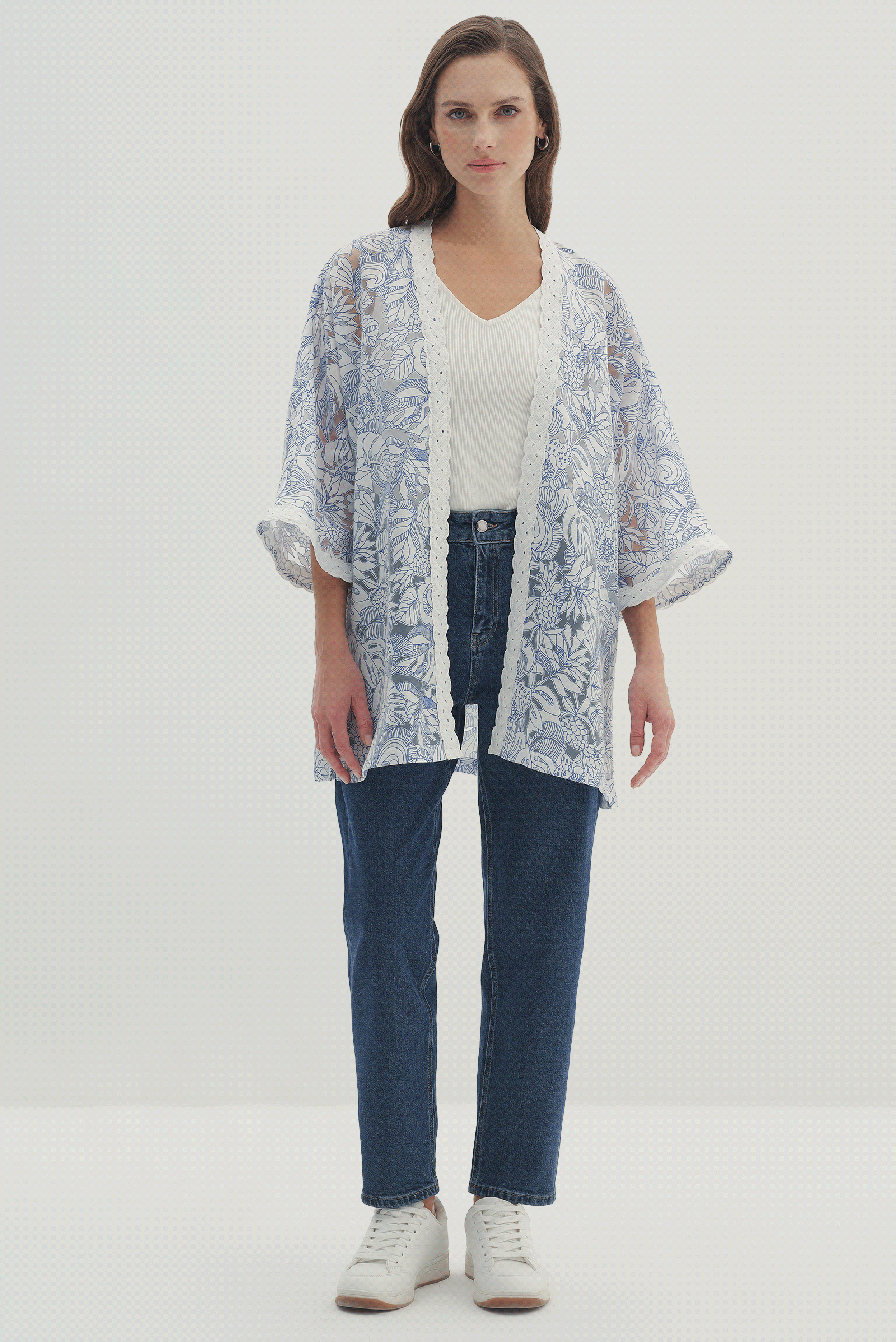 Şerit Detaylı Desenli Kimono