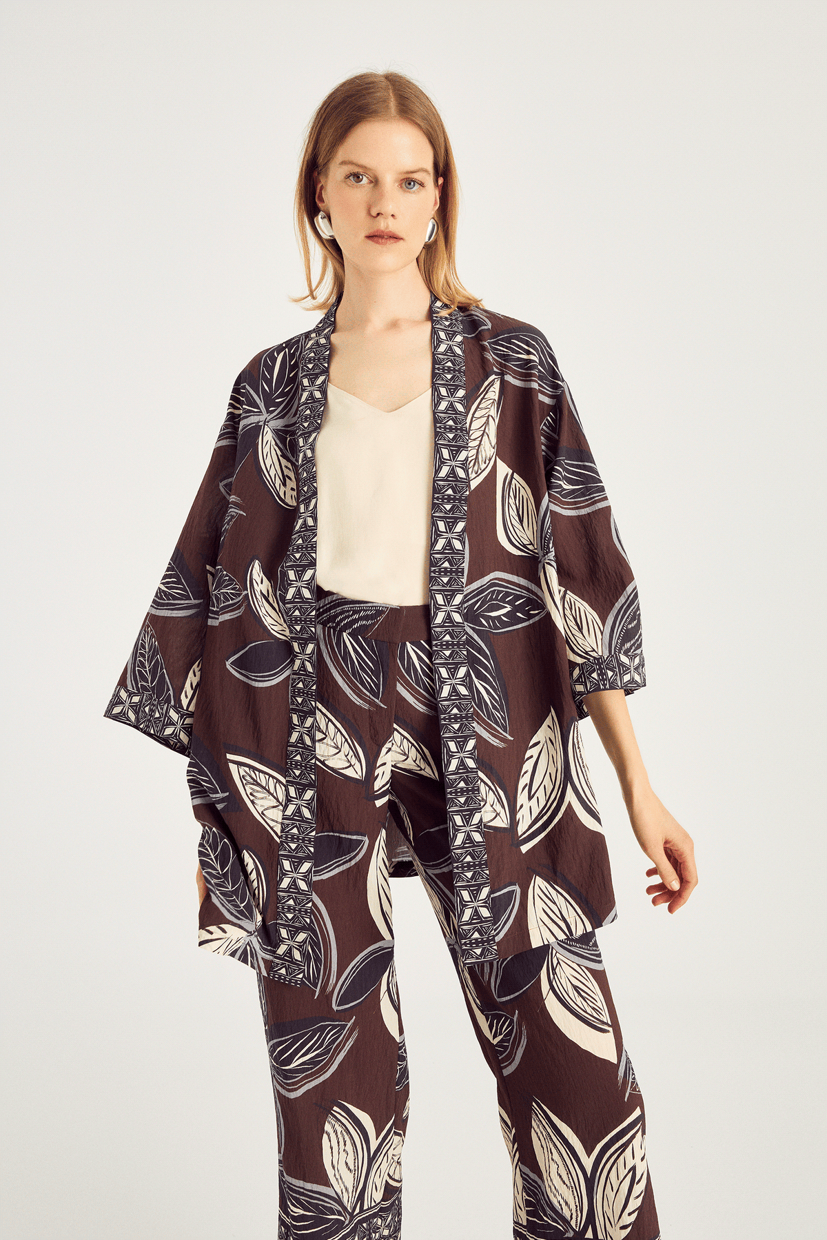 Yaprak Desen Kimono