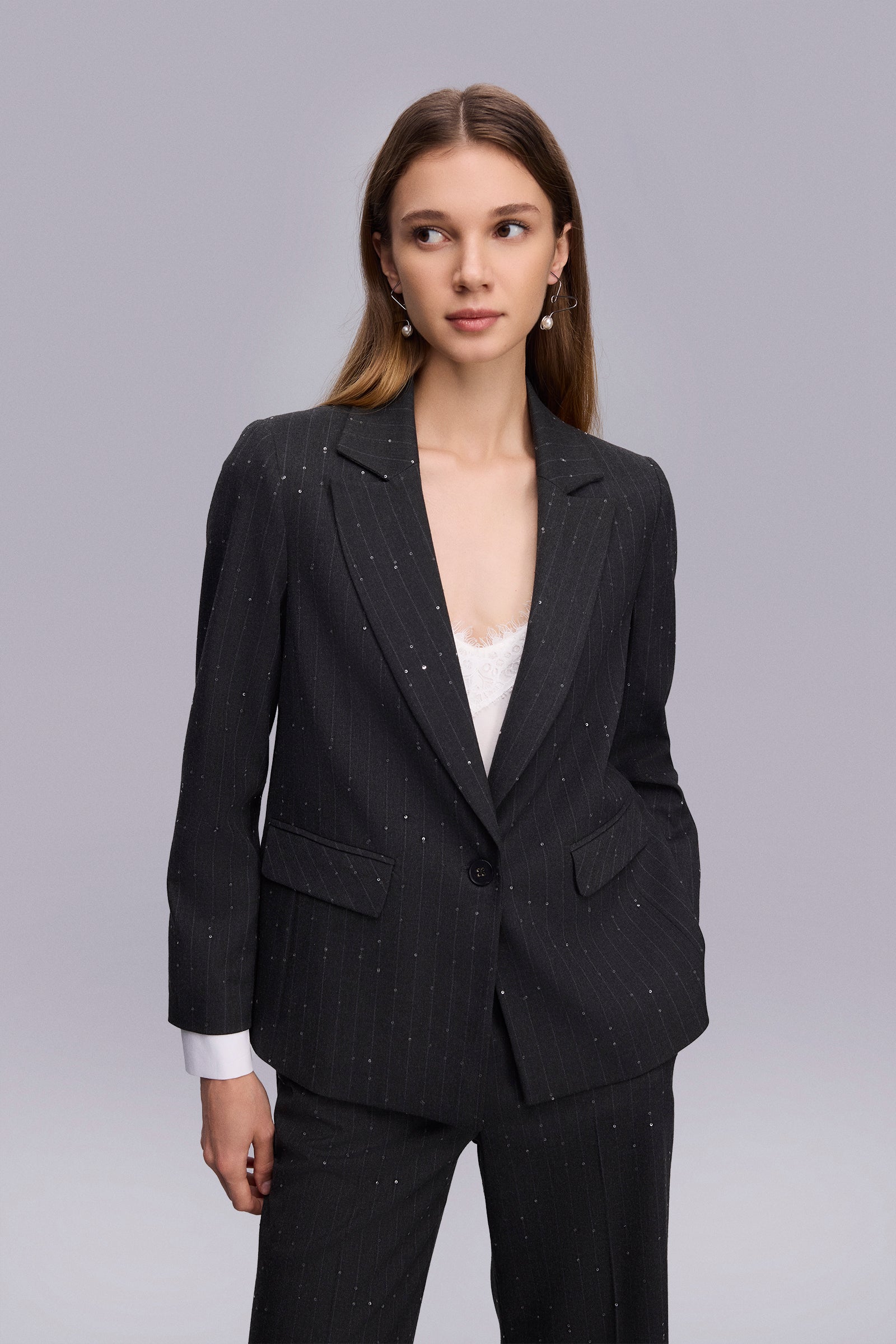 Kolucu Detaylı Klasik Ceket