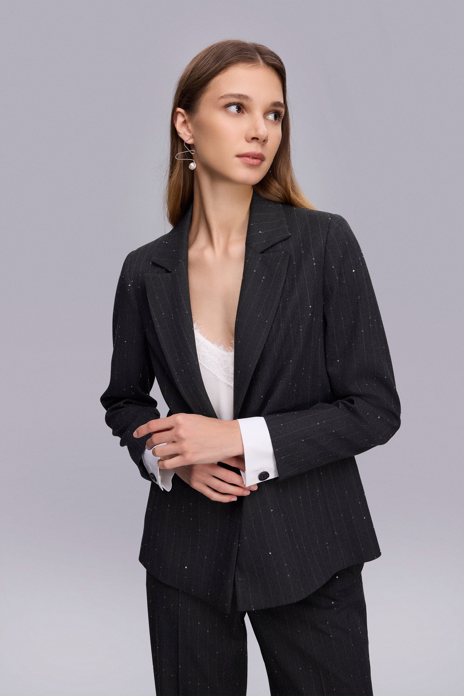 Kolucu Detaylı Klasik Ceket