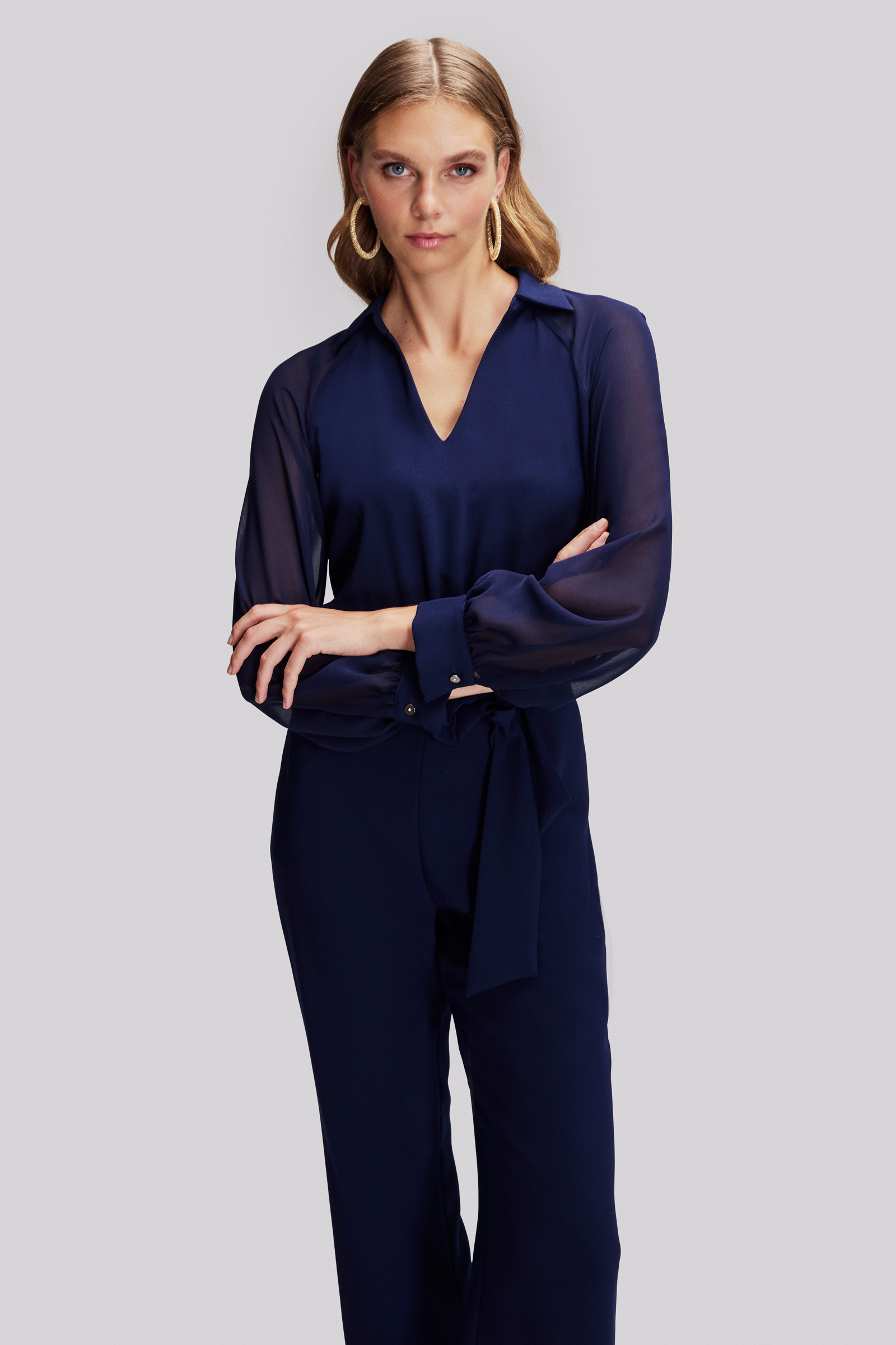 Kolları Transparan Tulum