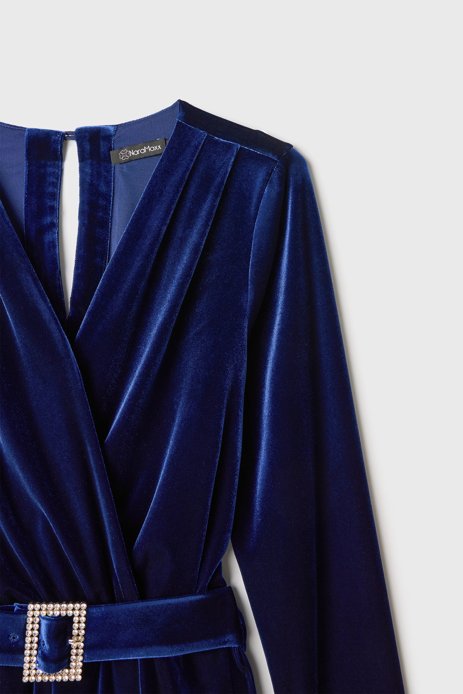 Kemerli Kadife Tulum