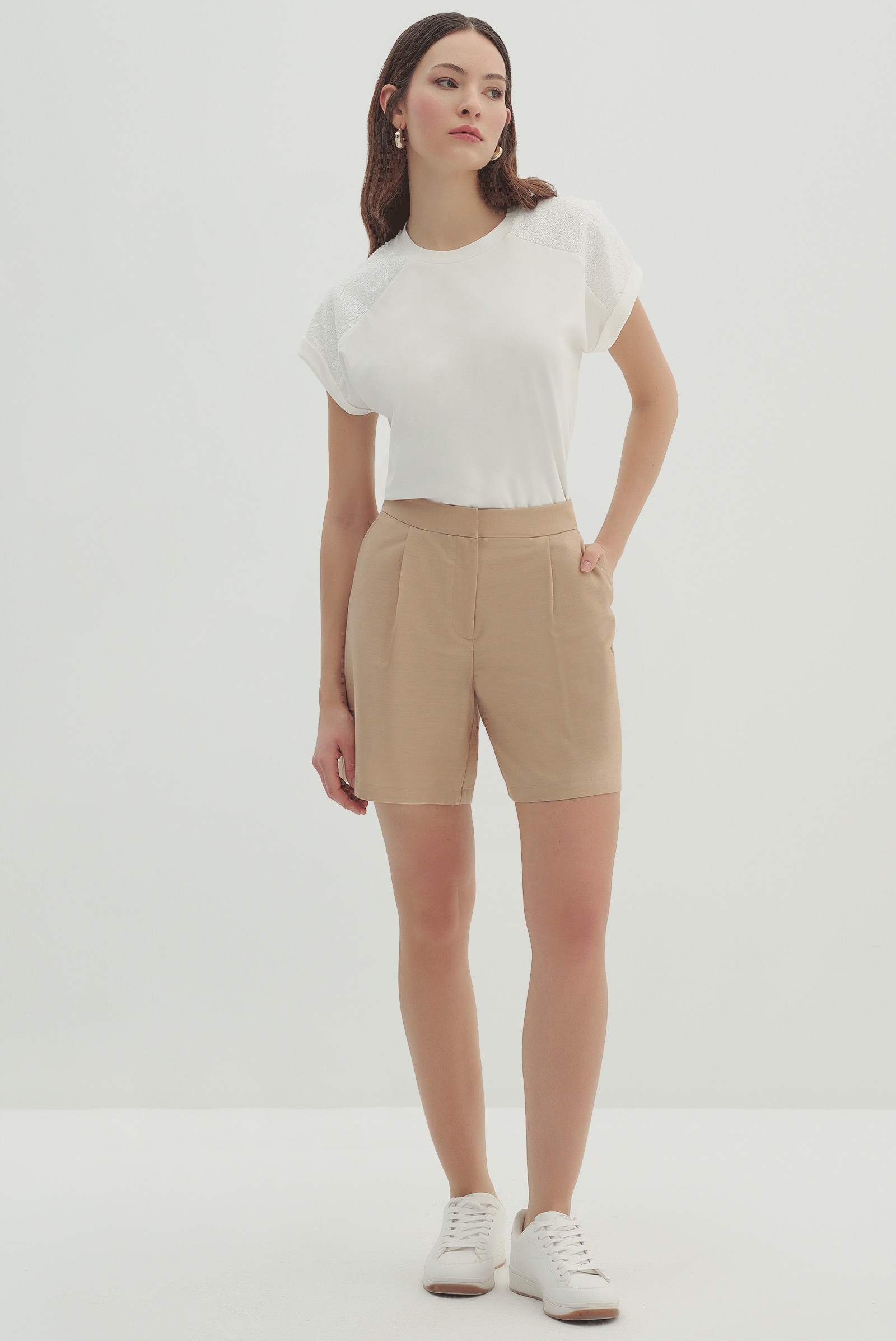 Yüksek Bel Klasik Şort