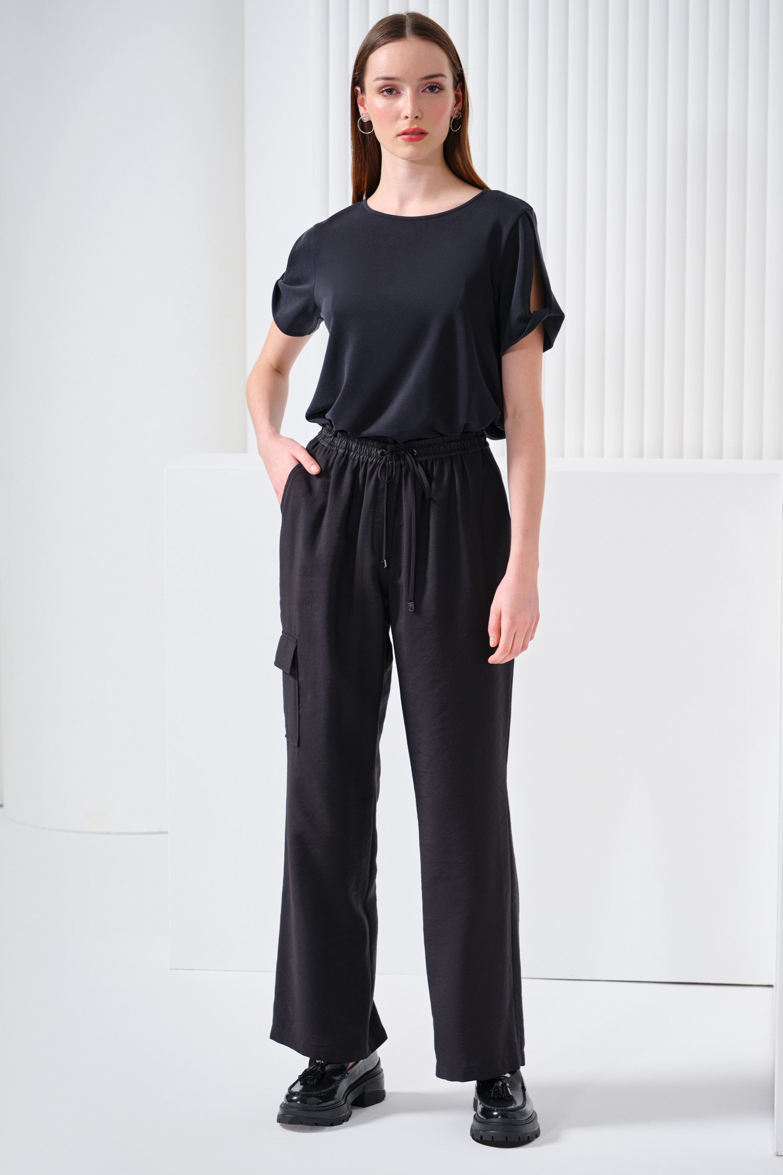 Beli Bağcıklı Spor Pantolon