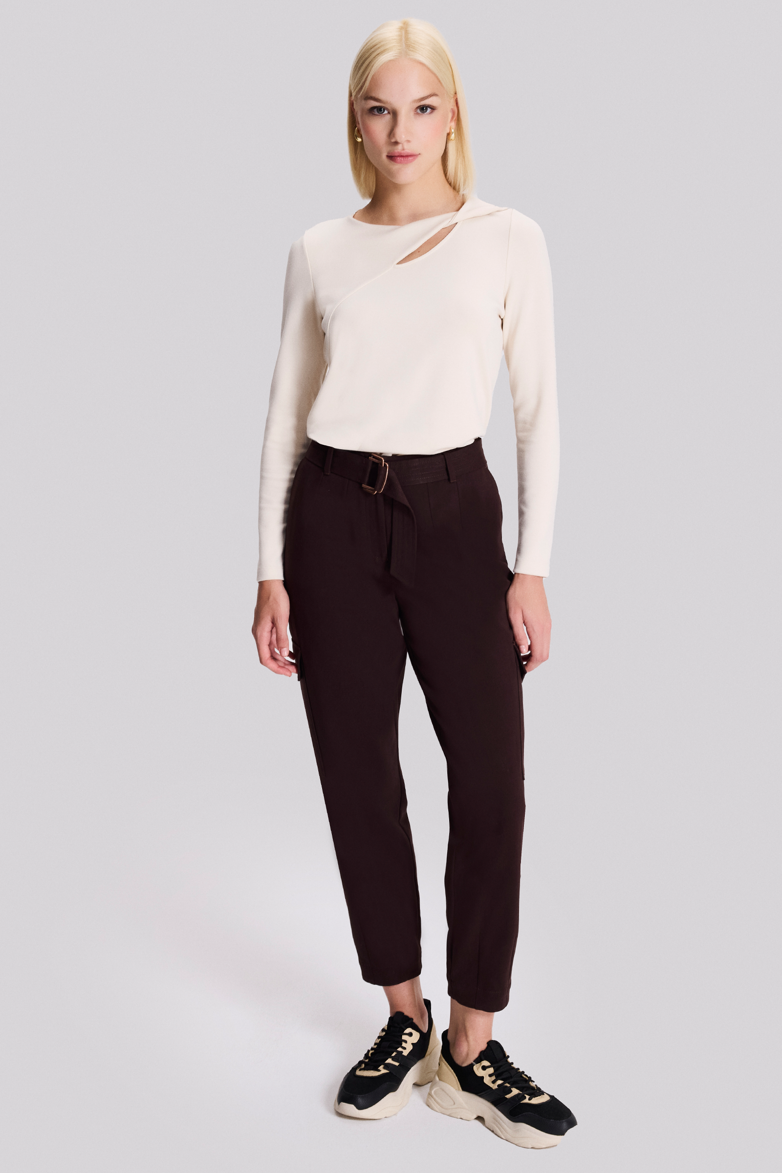 Dikiş Detaylı Spor Pantolon