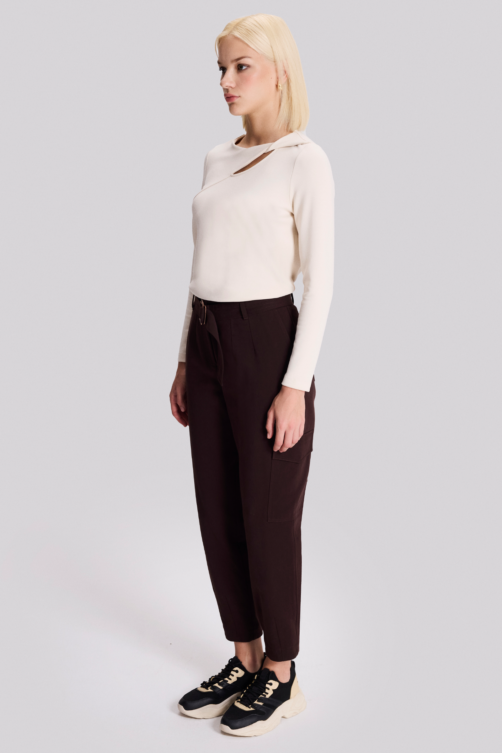 Dikiş Detaylı Spor Pantolon