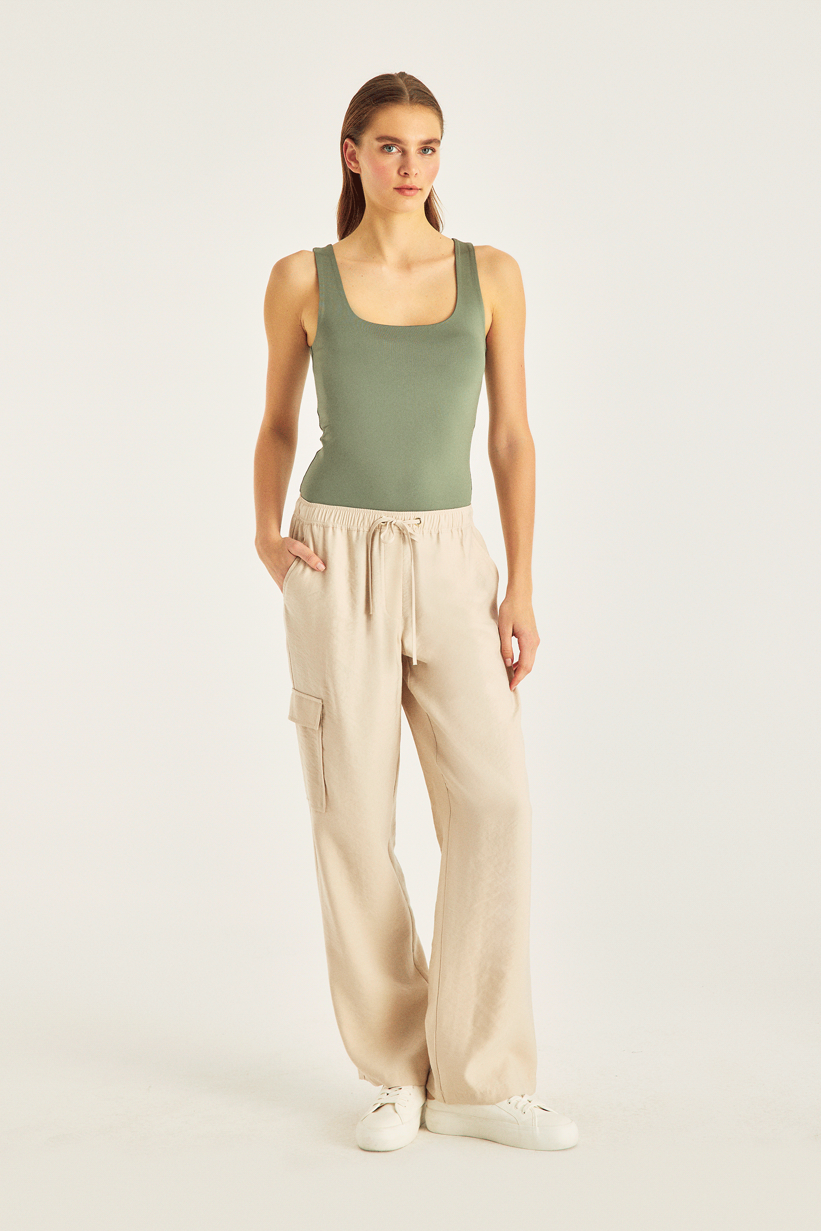 Beli Bağcıklı Spor Pantolon