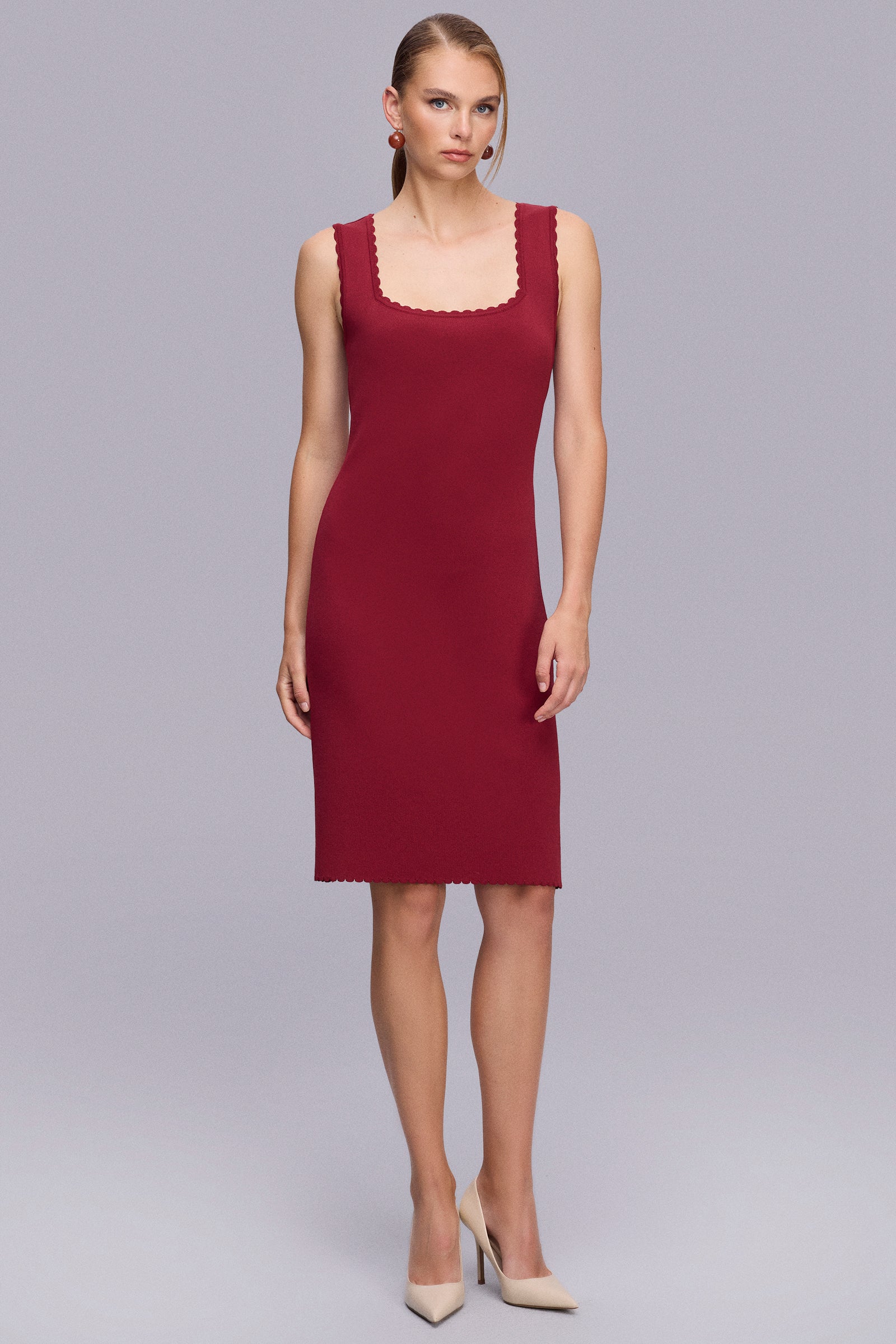 Kare Yaka Triko Elbise