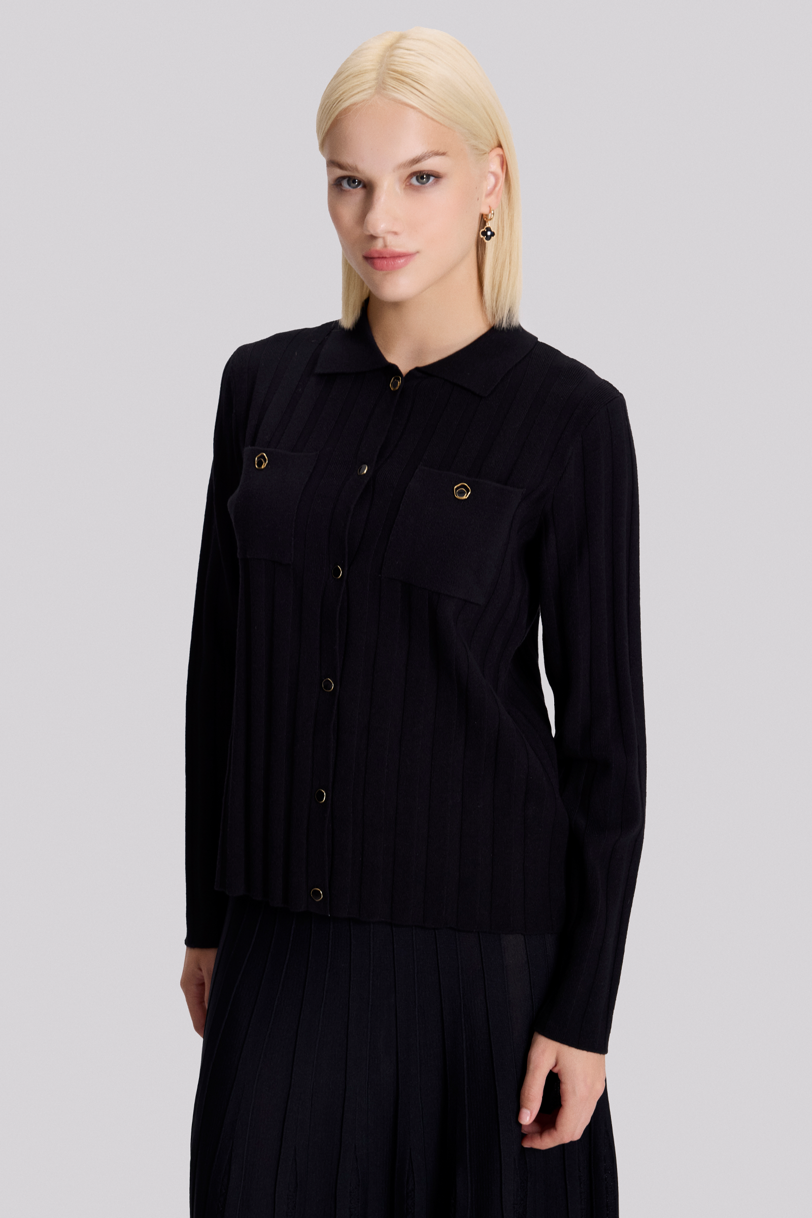 Gömlek Yakalı Triko Hırka