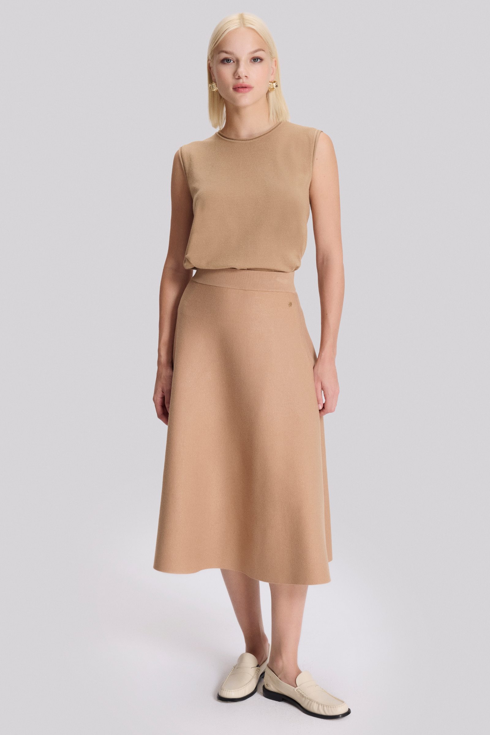 Midi Boy Triko Kloş Etek