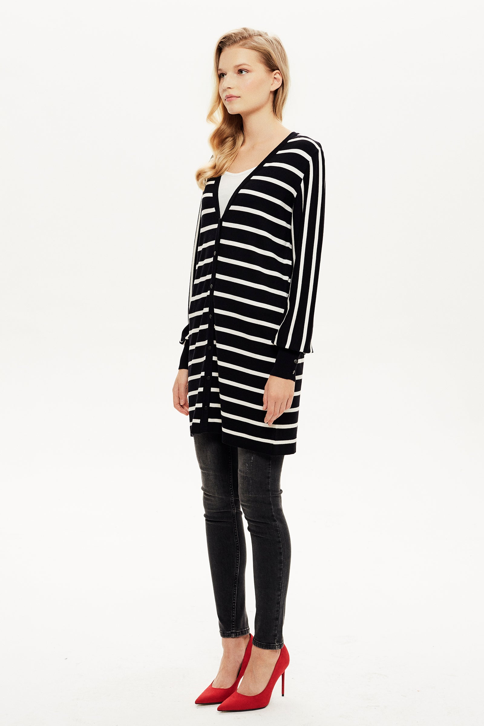 Çizgili Uzun Triko Hırka