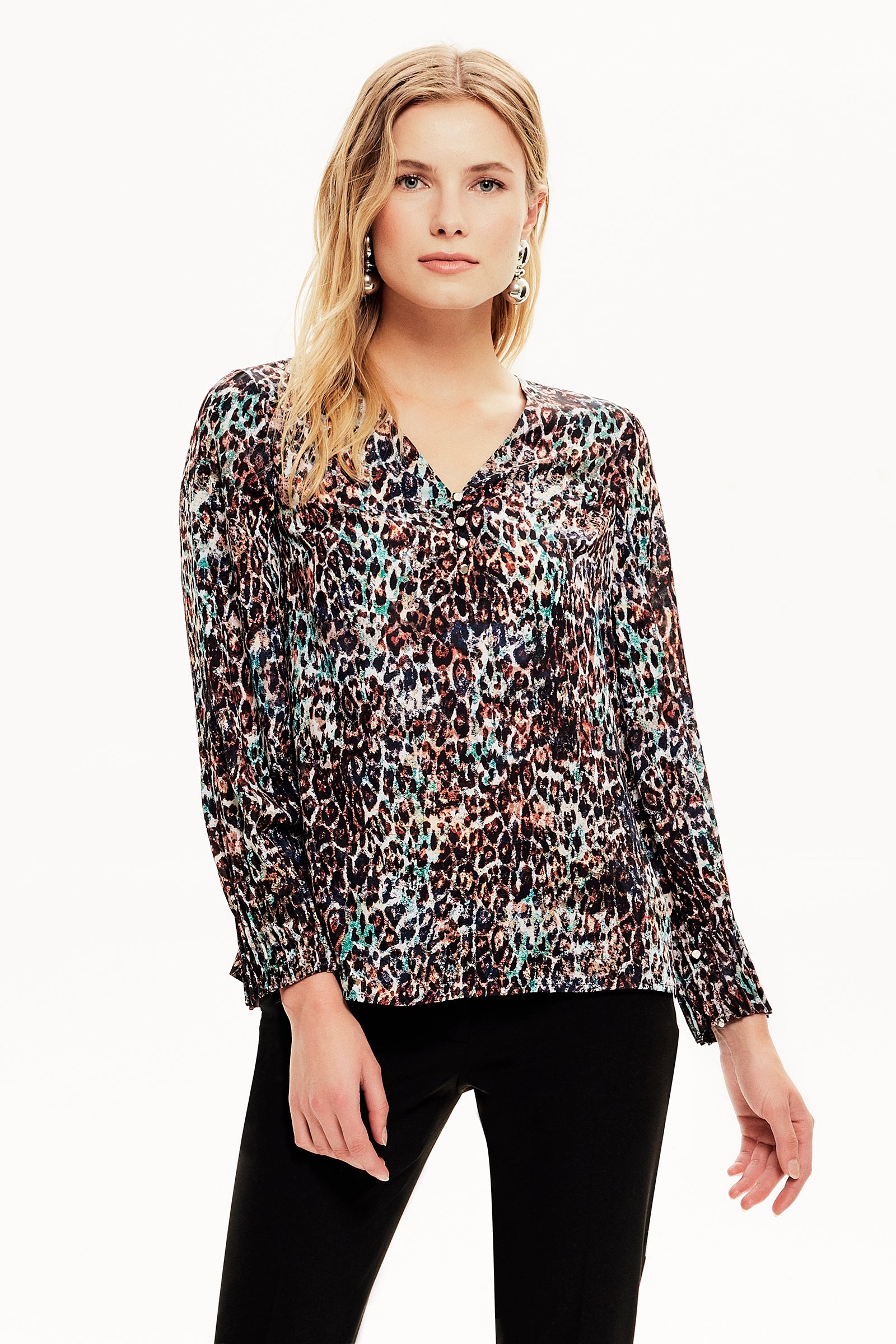 Manşet Detaylı Bluz