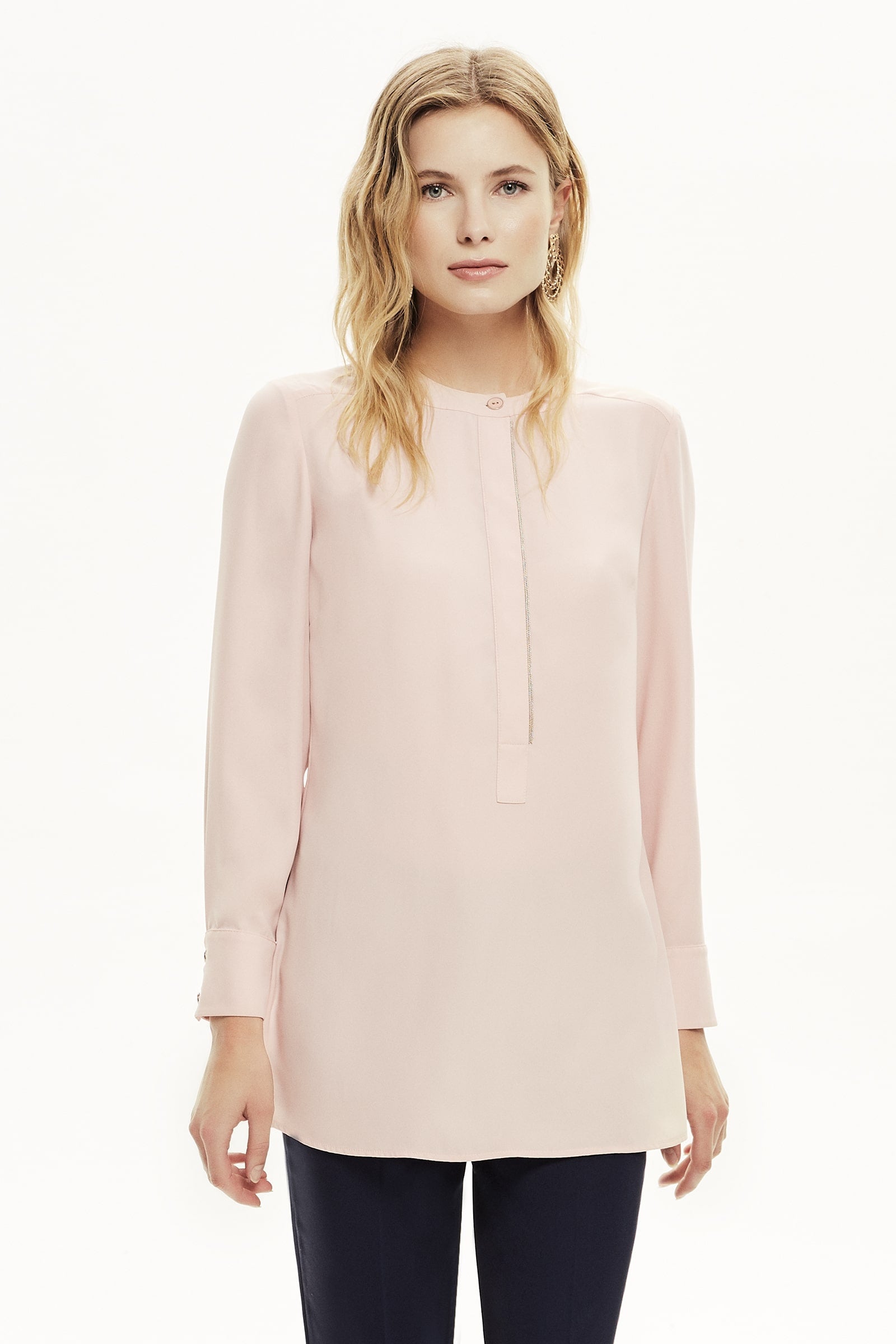 Yakası Zincirli Tunik