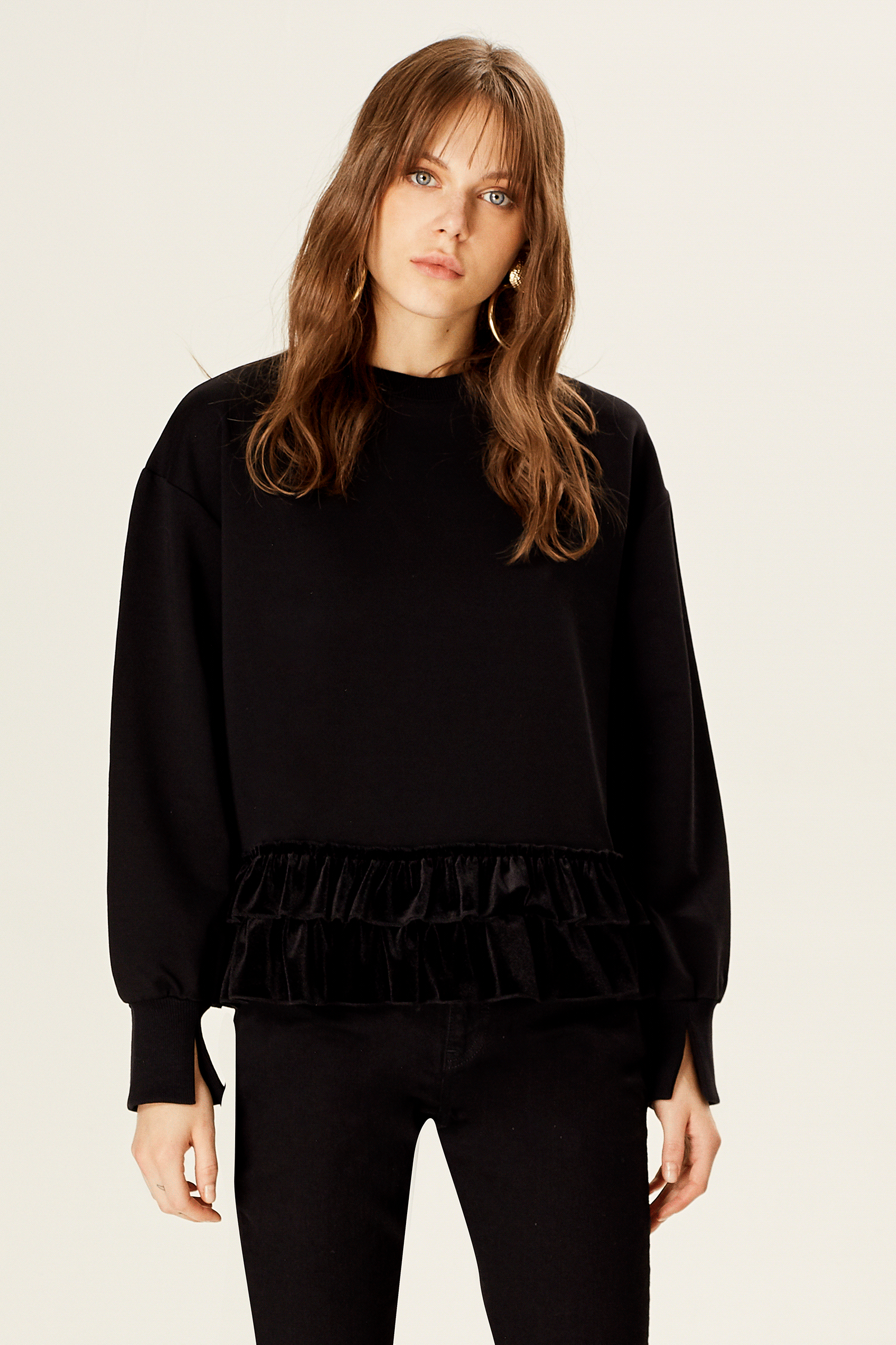 Kadife Fırfırlı Sweatshirt