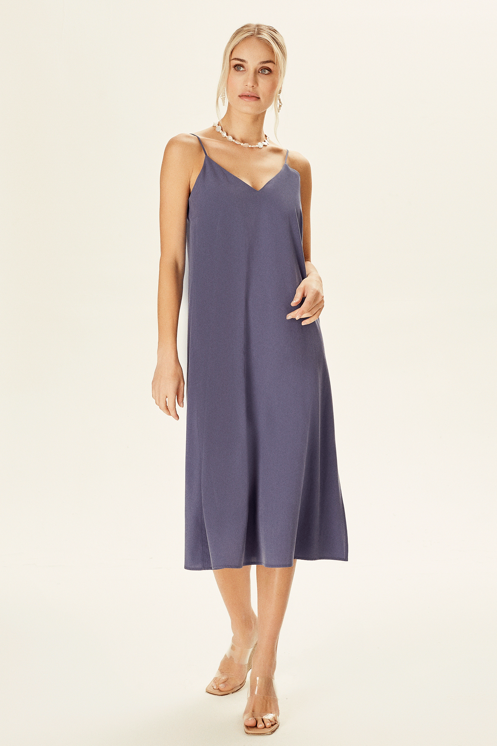 Yırtmaçlı Midi Boy Elbise