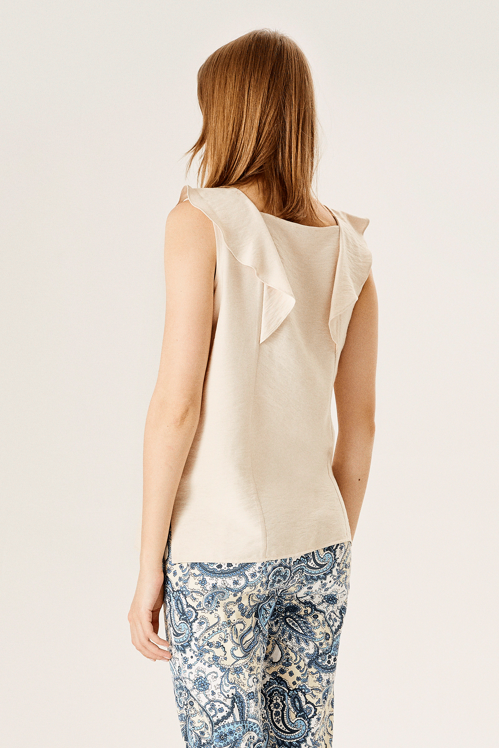 Fırfır Detaylı Bluz