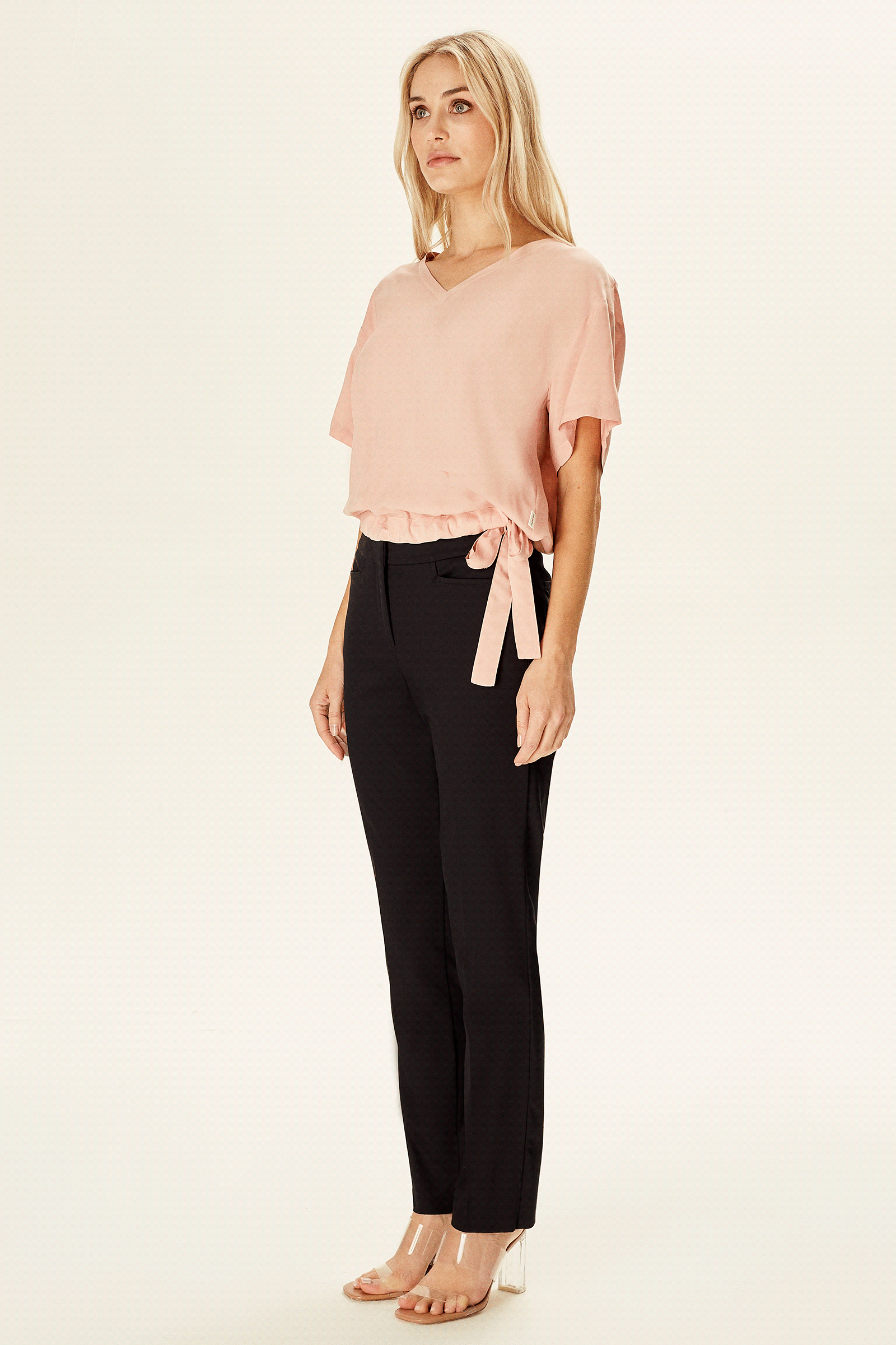 V Yakalı Yandan Bağlamalı Bluz