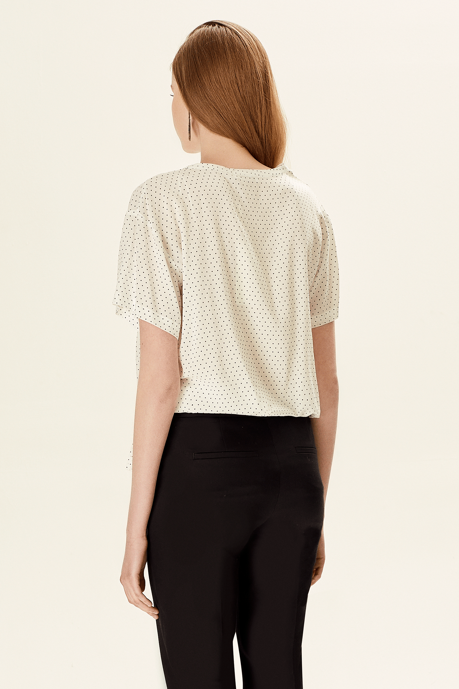 V Yakalı Yandan Bağlamalı Bluz